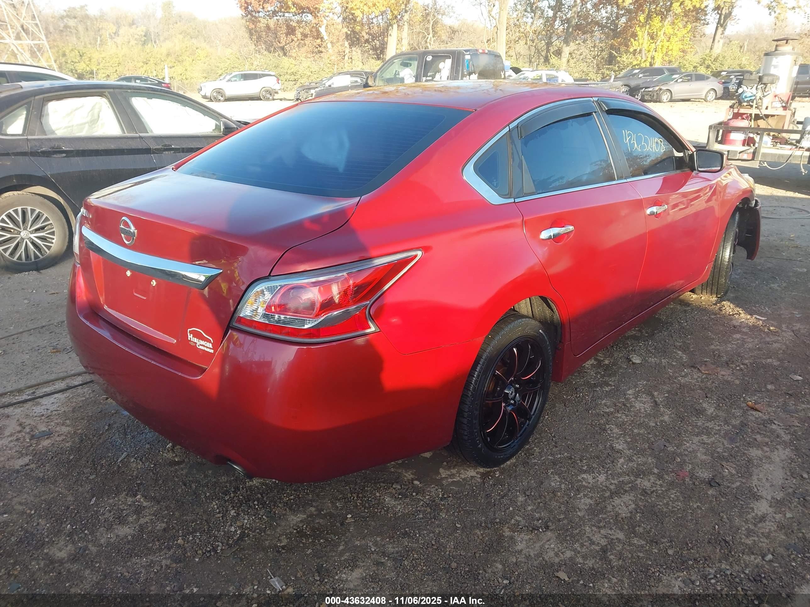 NISSAN ALTIMA image 4