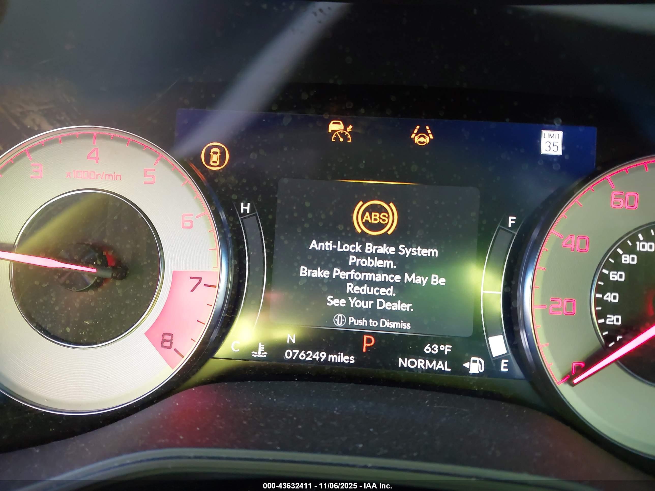 ACURA TLX image 7