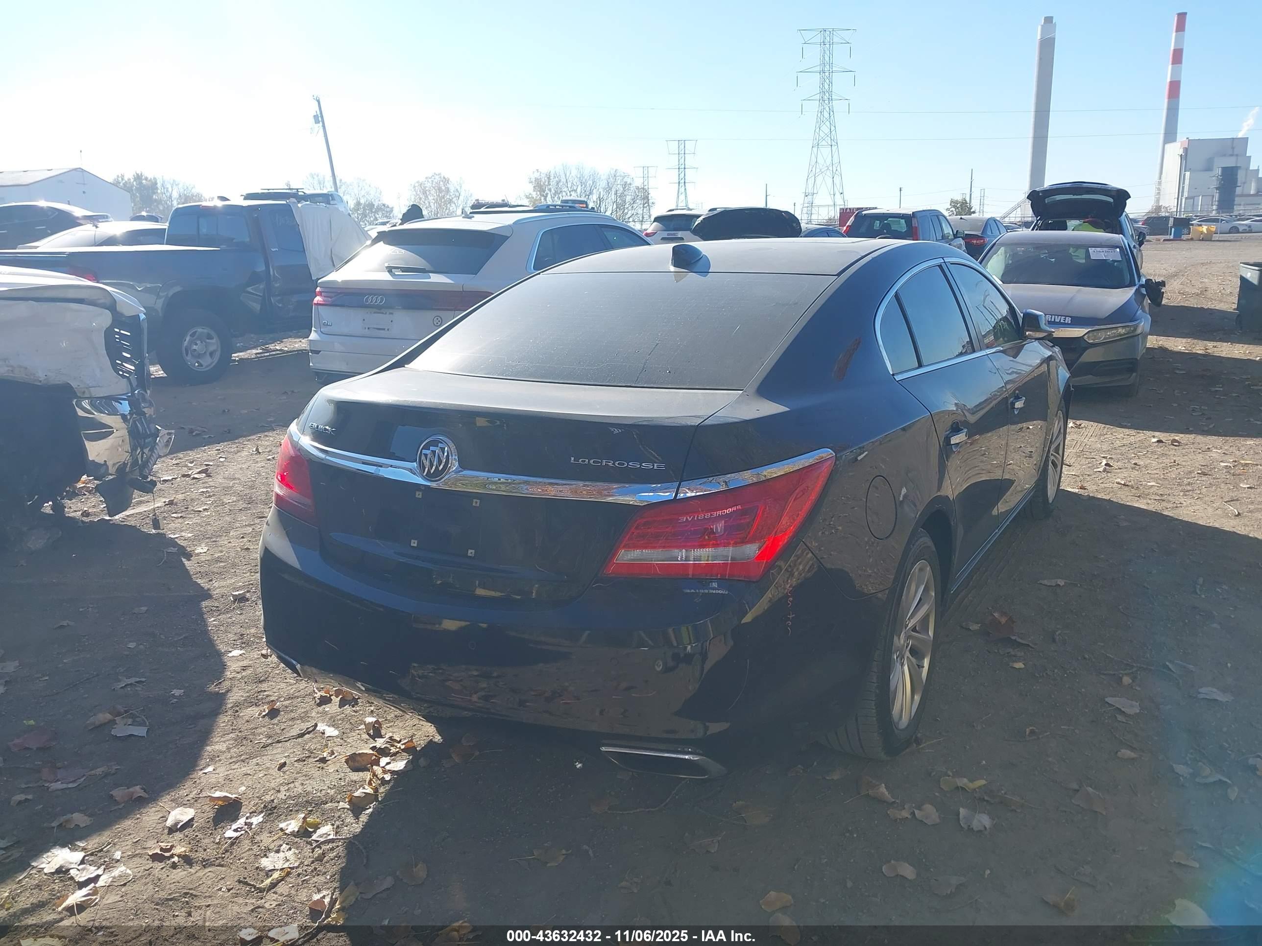 BUICK LACROSSE image 4