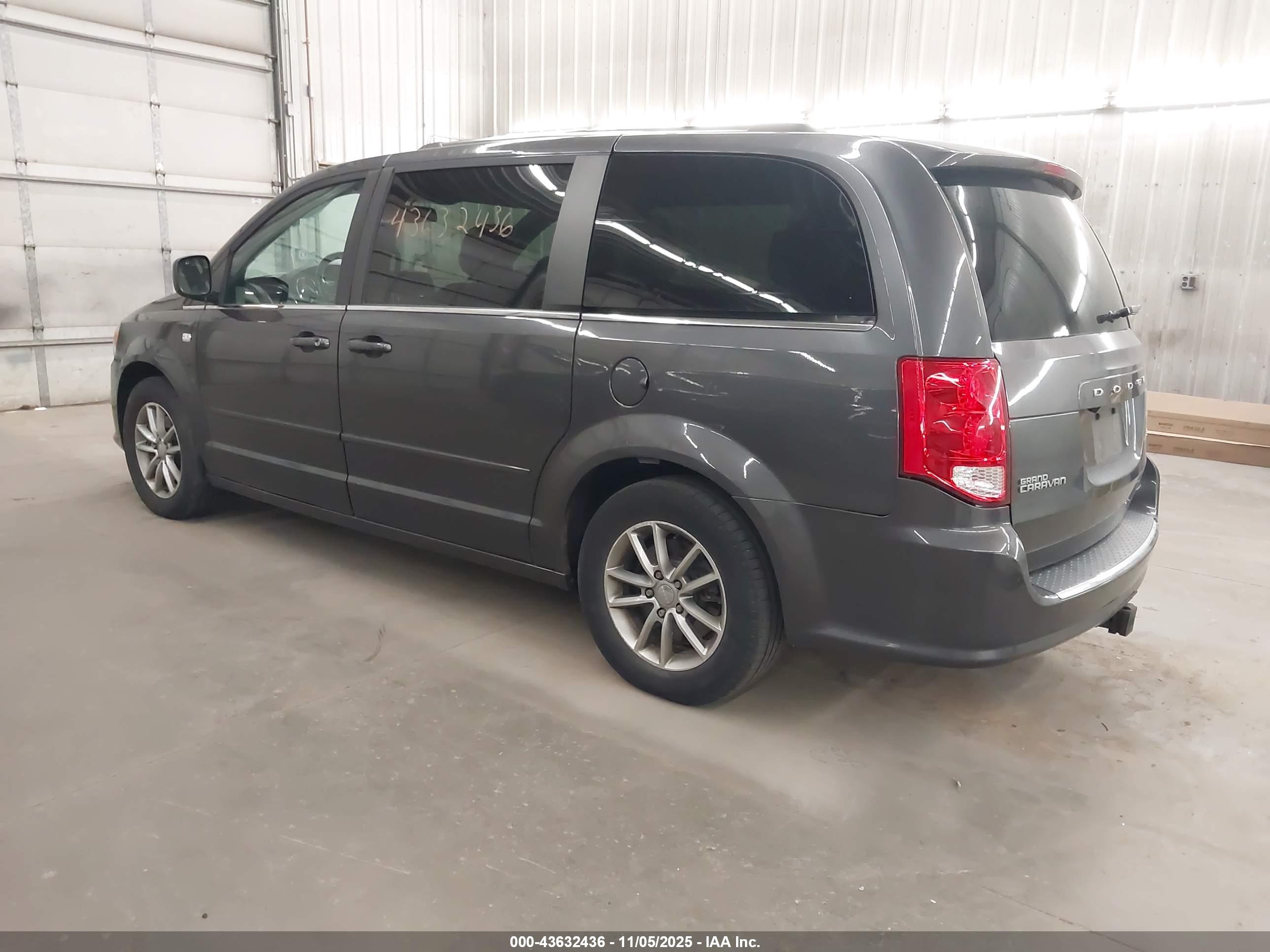 DODGE GRAND image 3