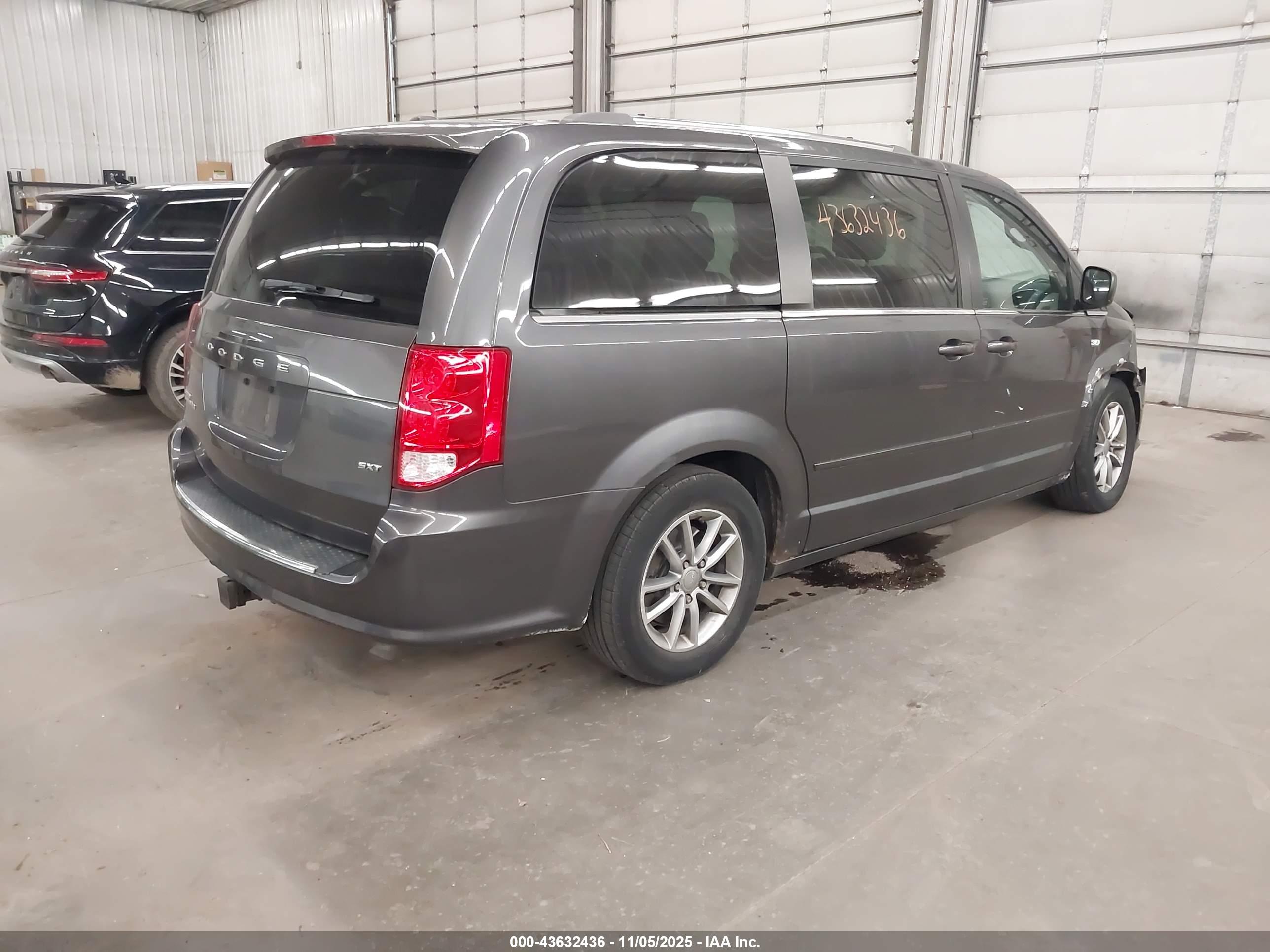 DODGE GRAND image 4
