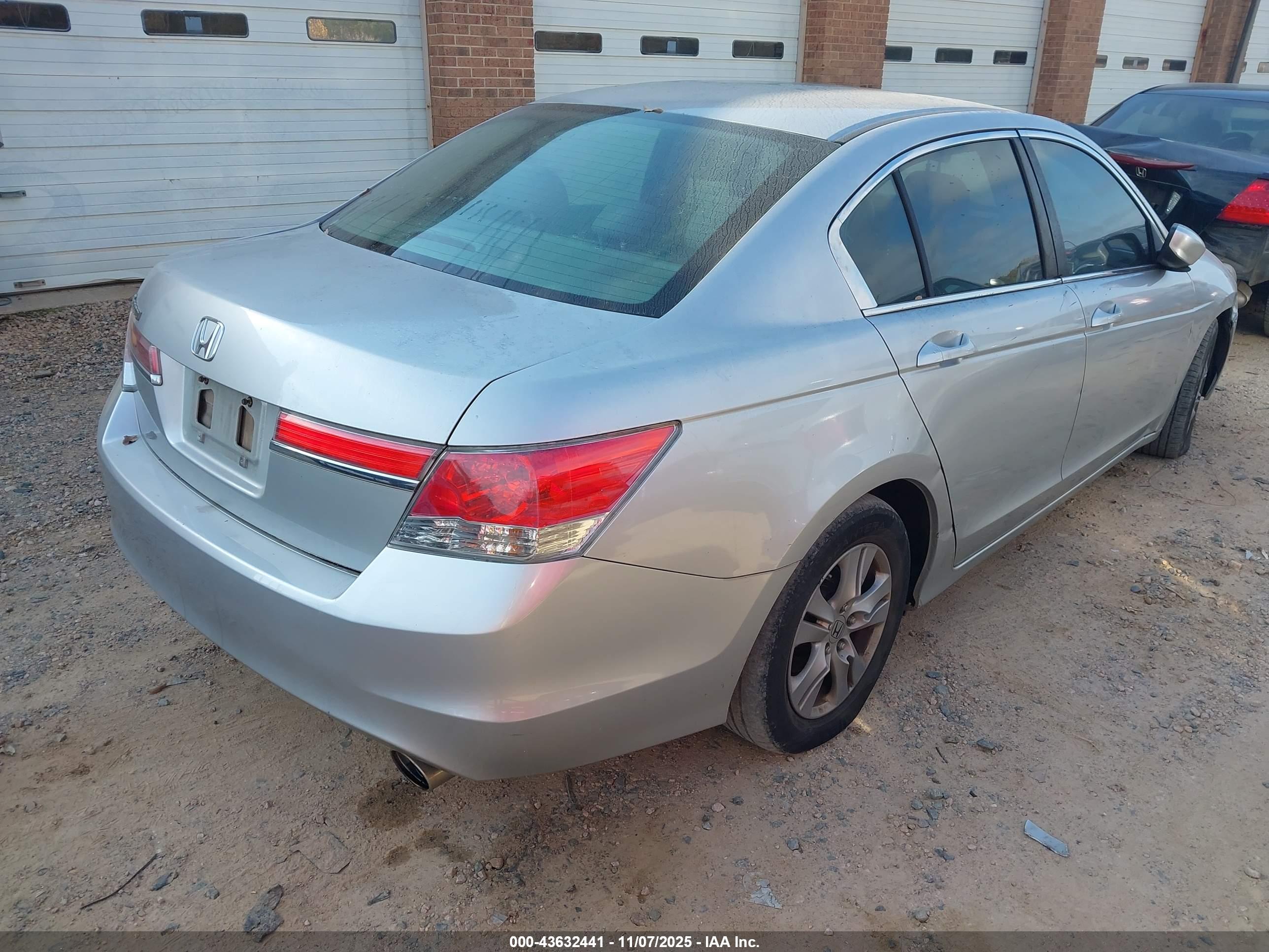 HONDA ACCORD image 4