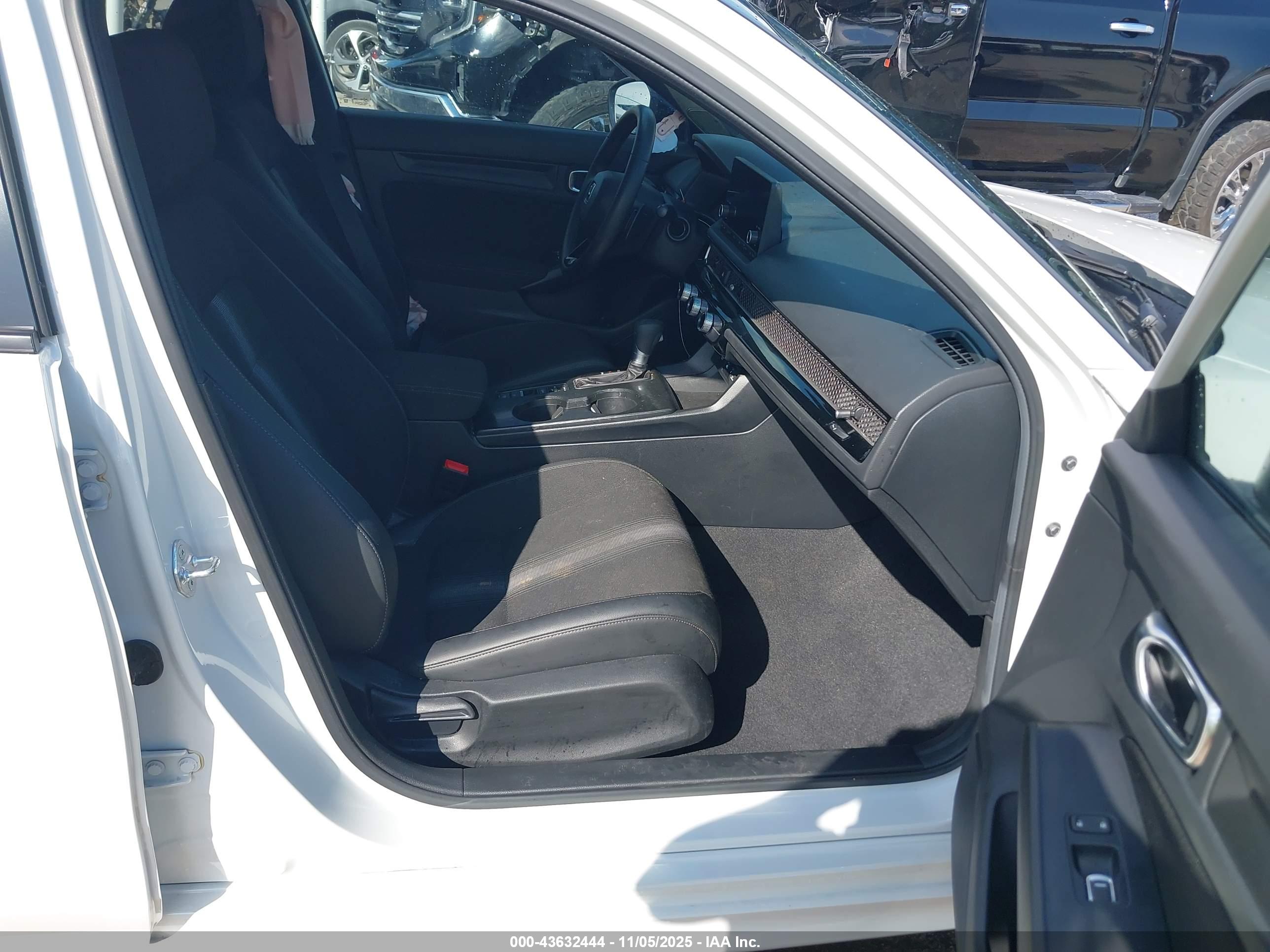HONDA CIVIC image 5