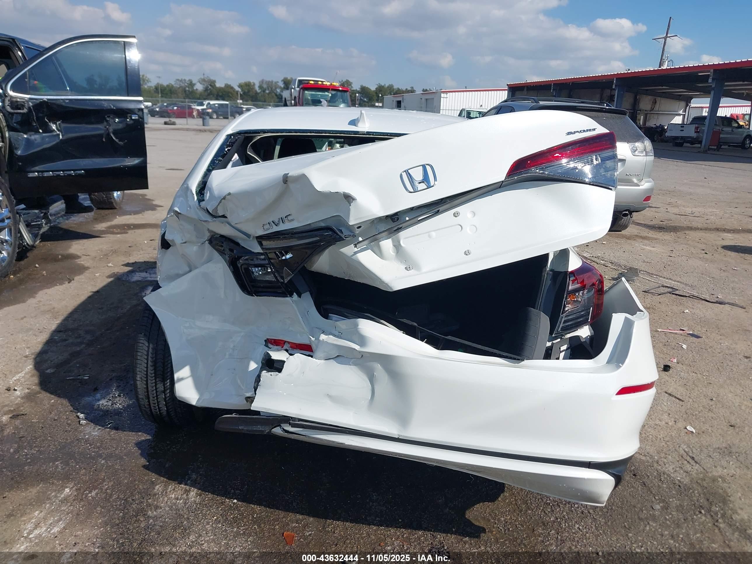 HONDA CIVIC image 6