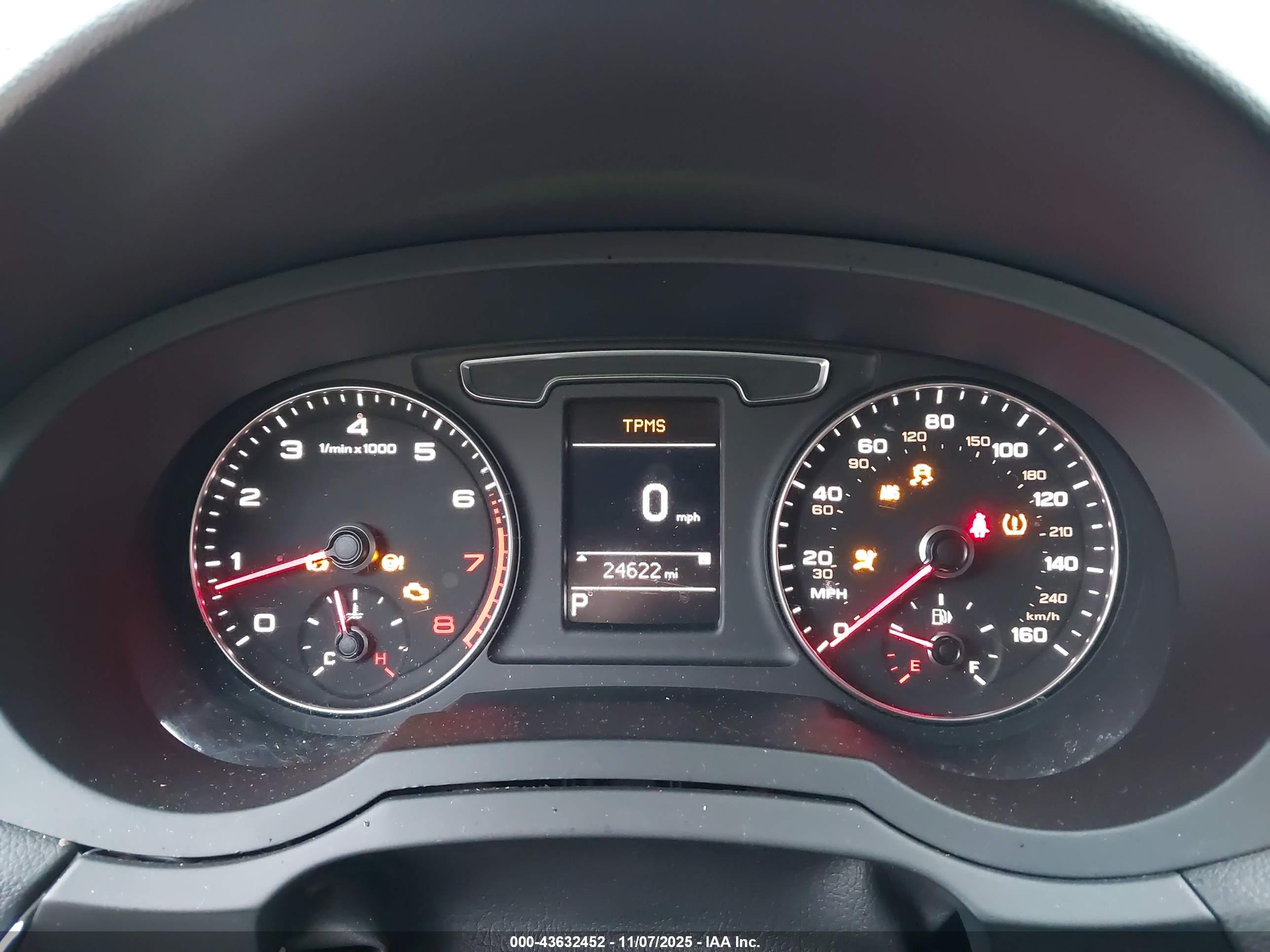 AUDI Q3 image 7