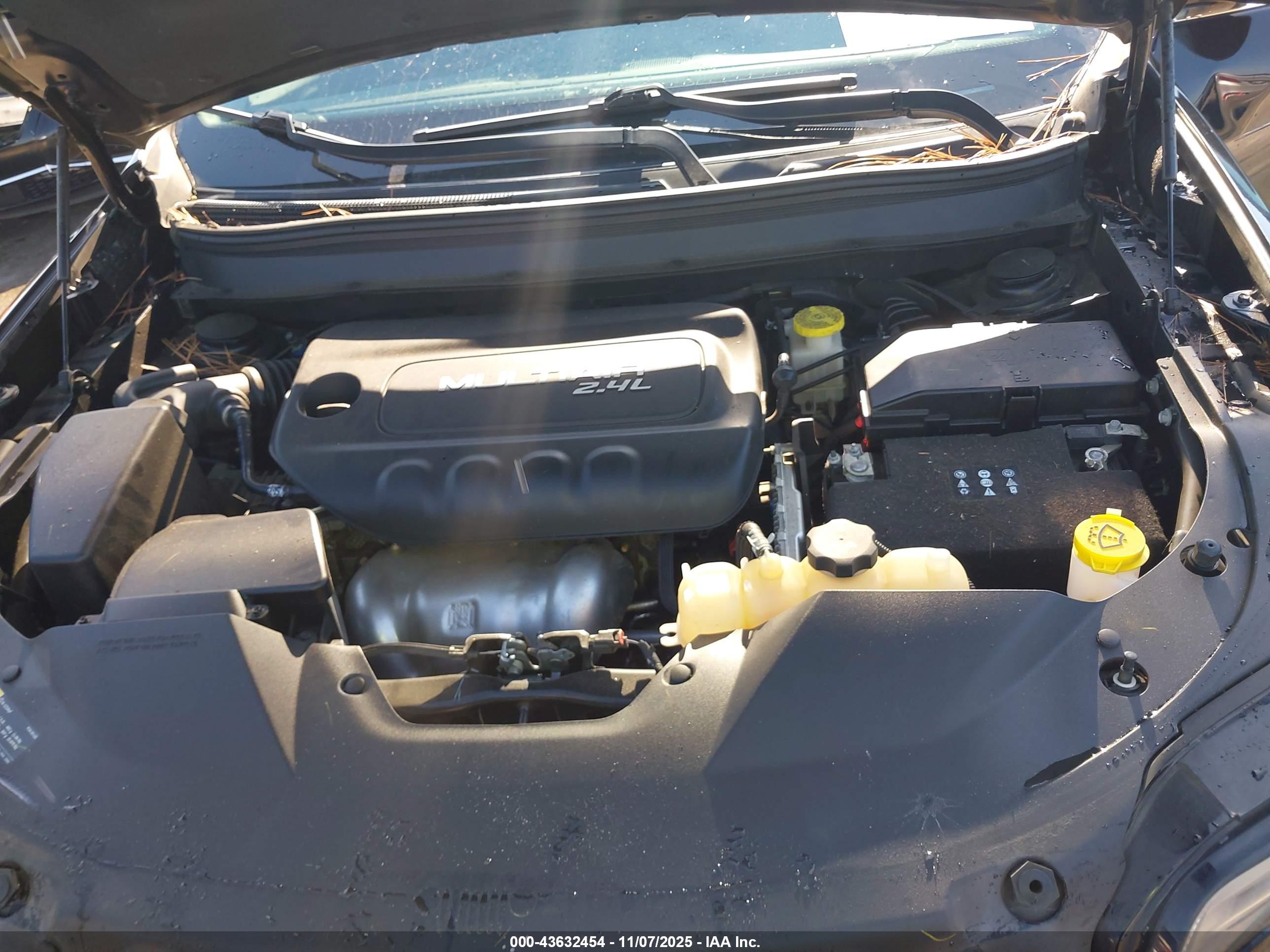 JEEP CHEROKEE image 10