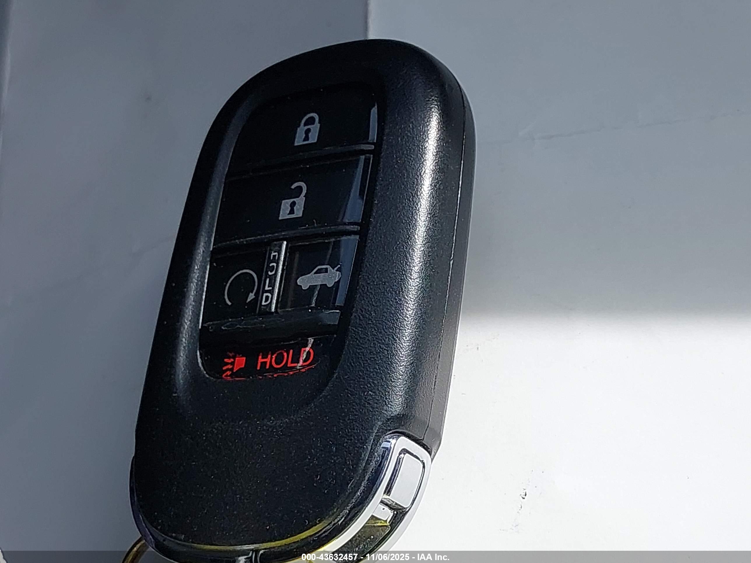 HONDA ACCORD image 11