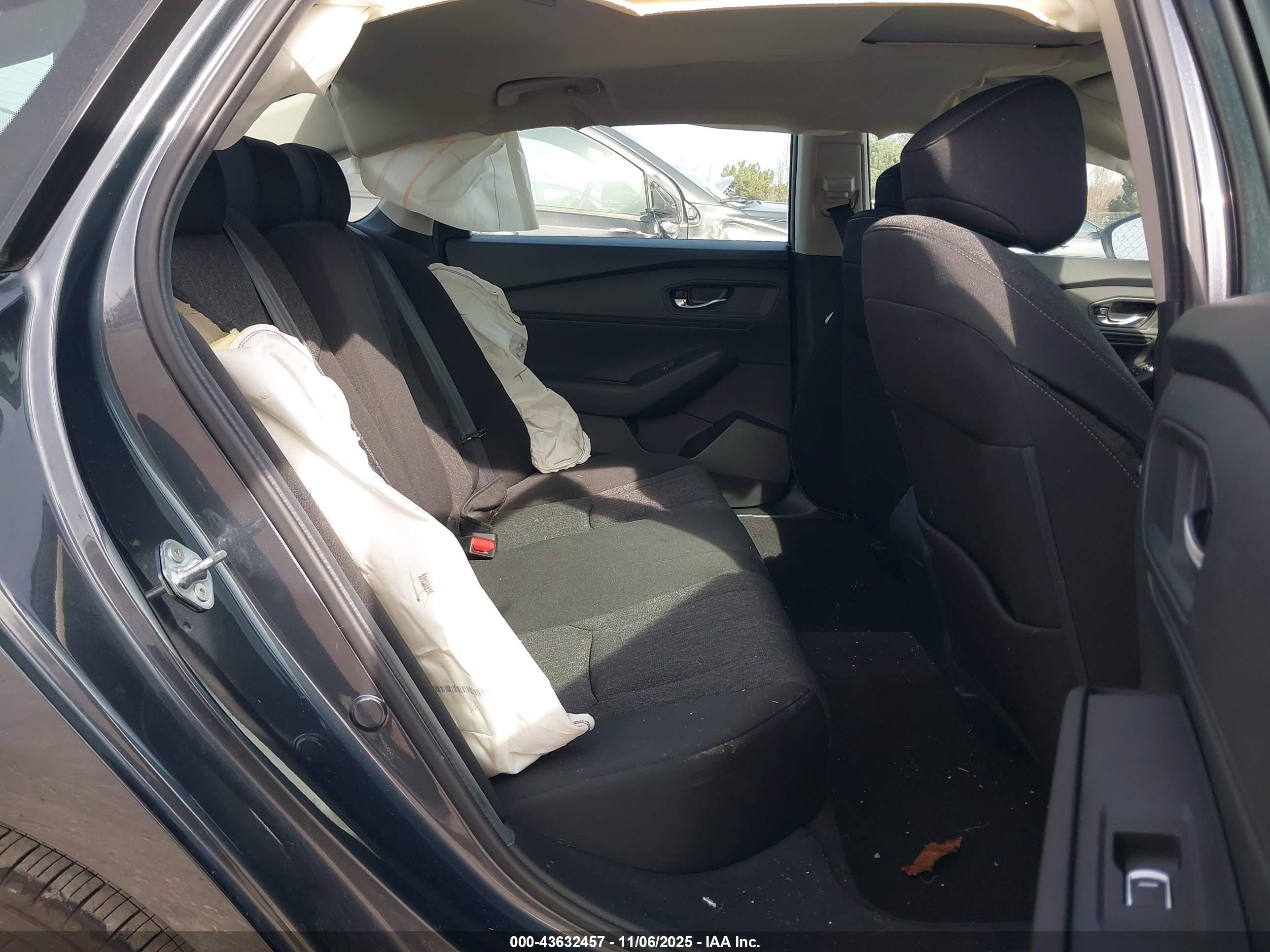 HONDA ACCORD image 8