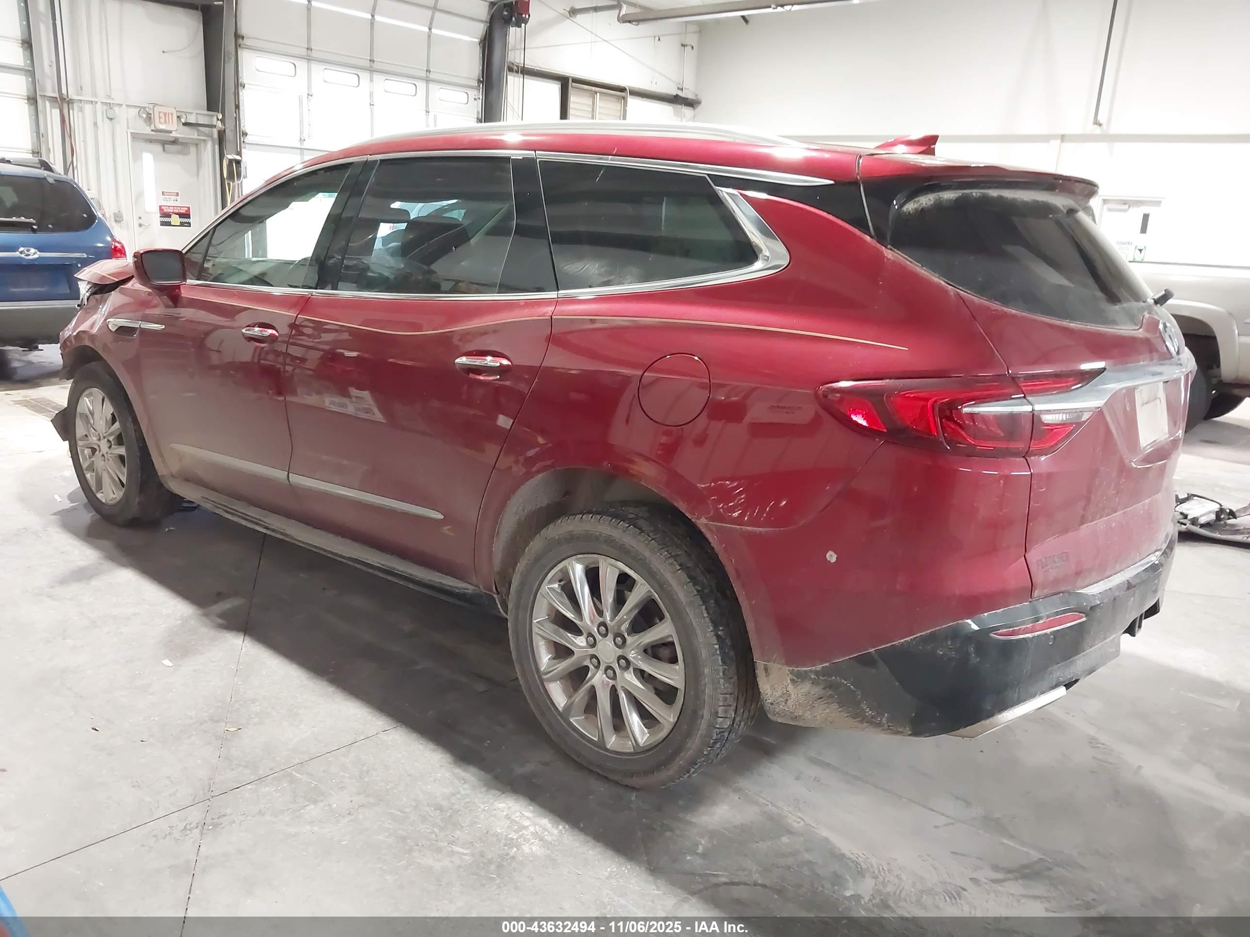 BUICK ENCLAVE image 3