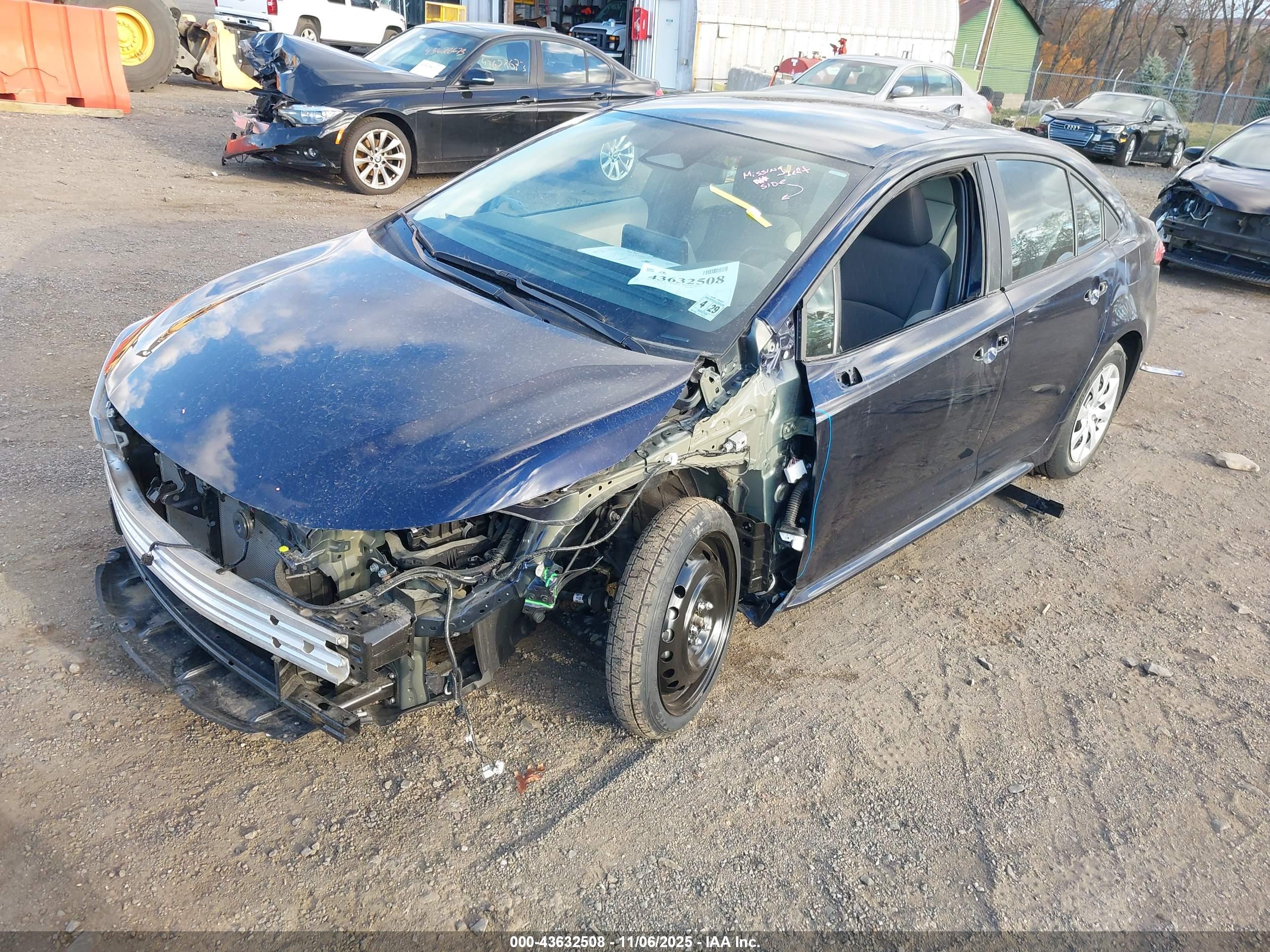 TOYOTA COROLLA image 2
