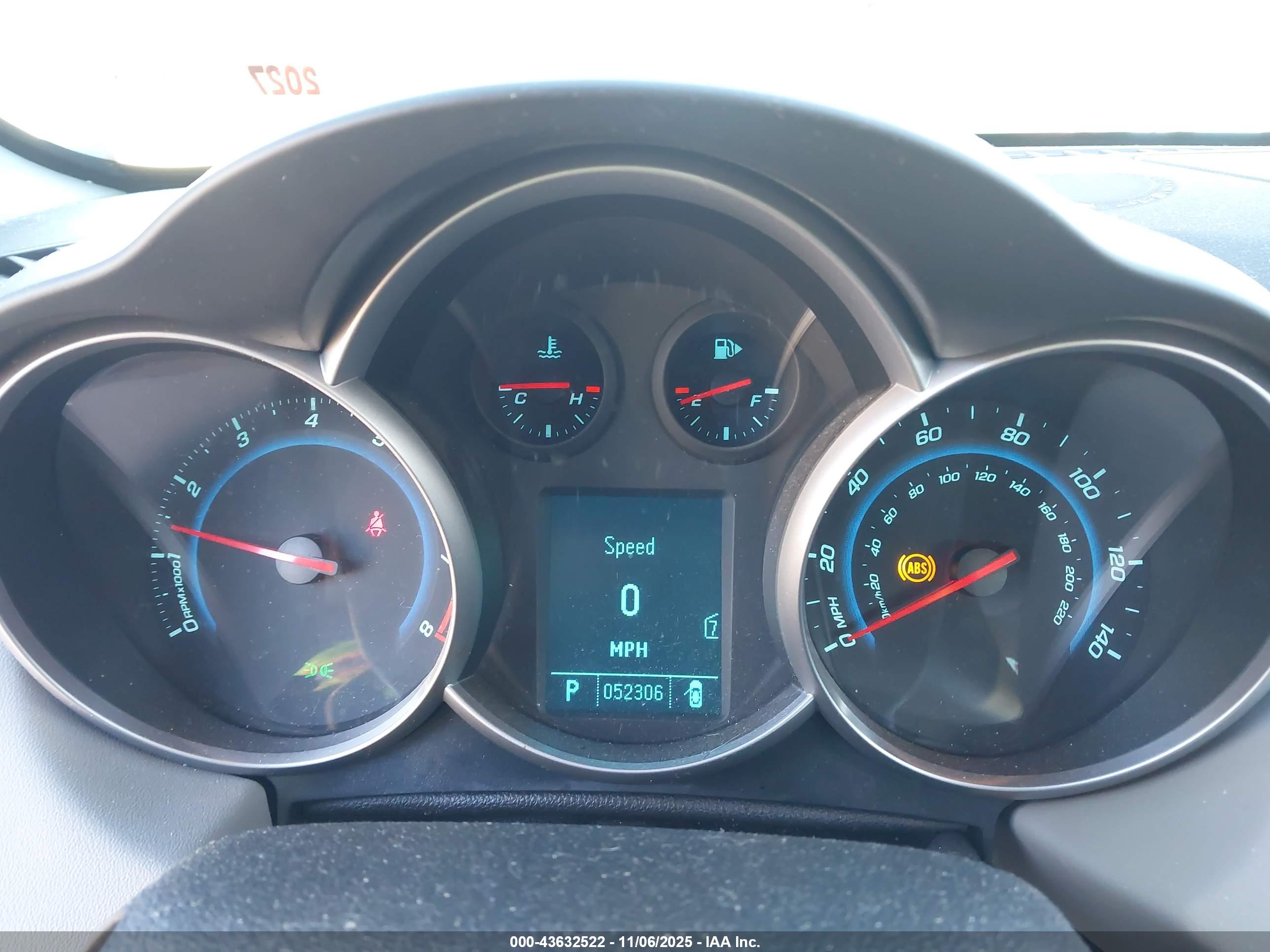 CHEVROLET CRUZE image 7