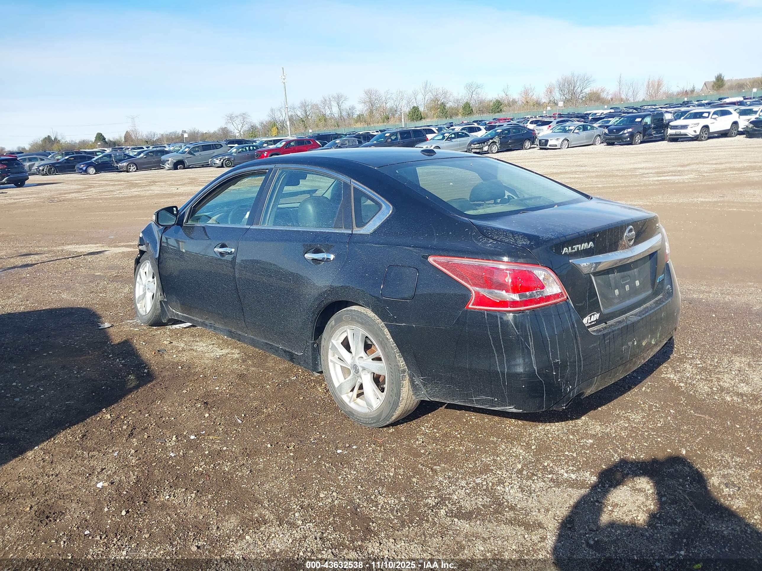 NISSAN ALTIMA image 3