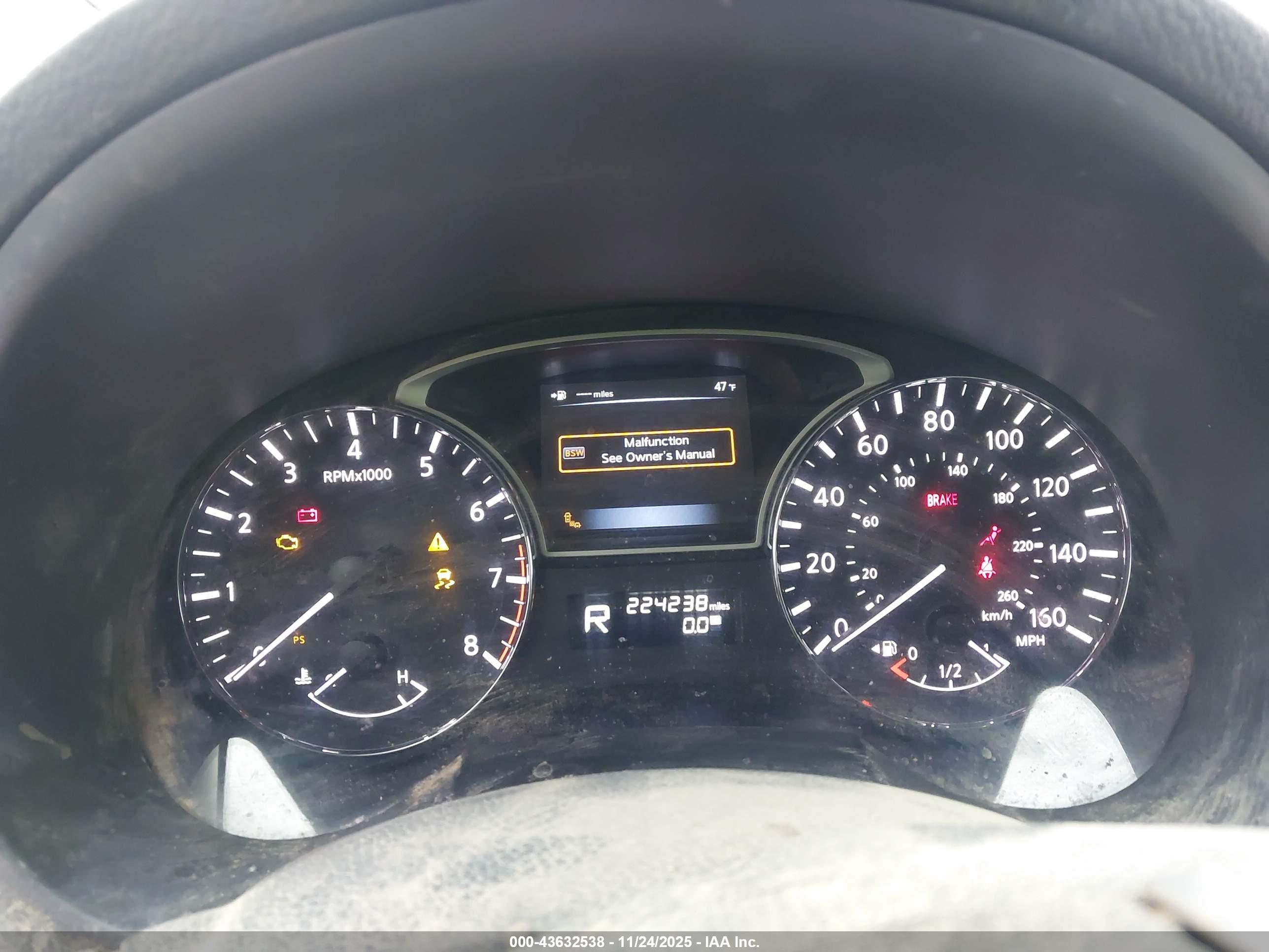 NISSAN ALTIMA image 7