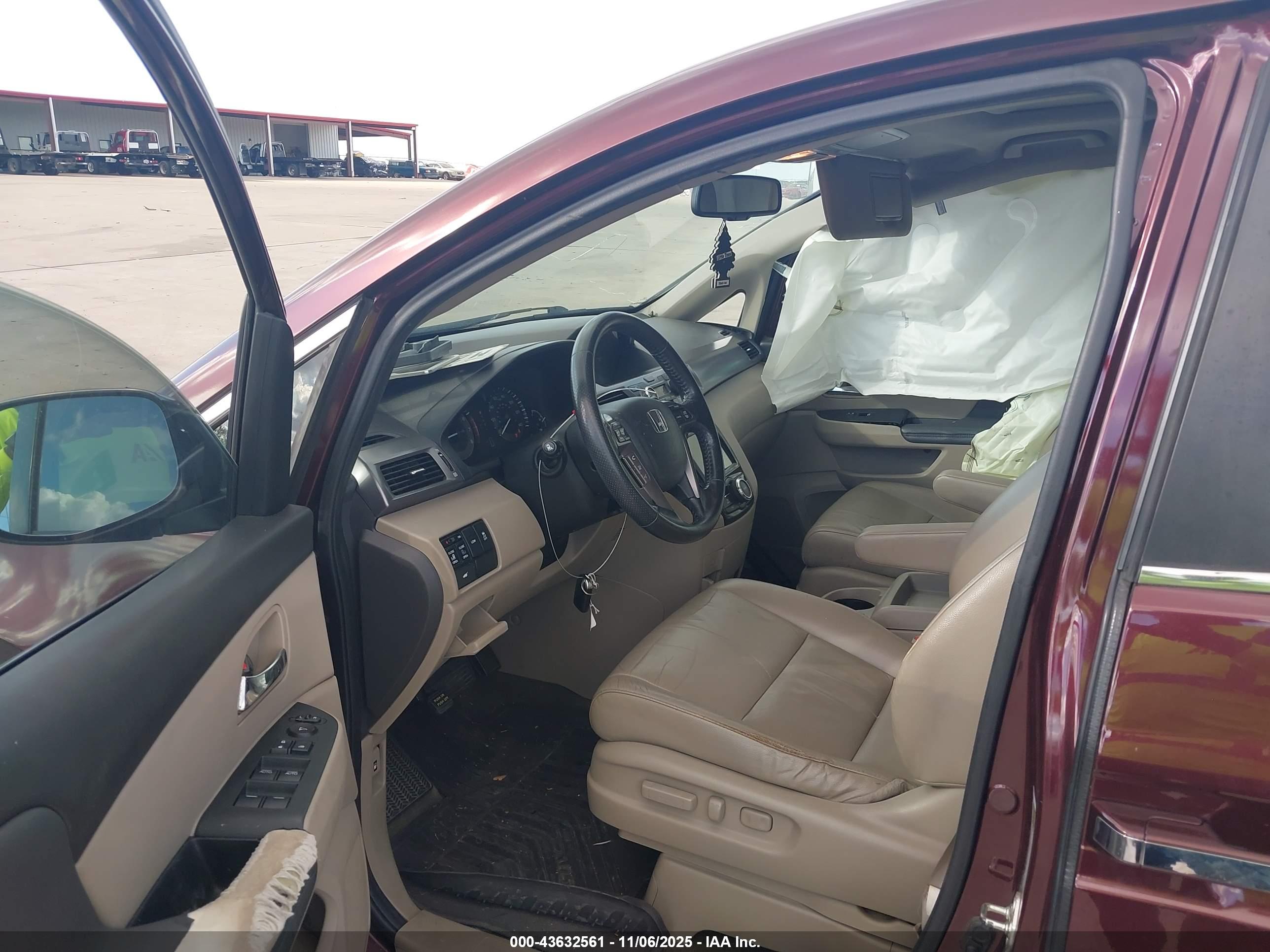HONDA ODYSSEY image 5
