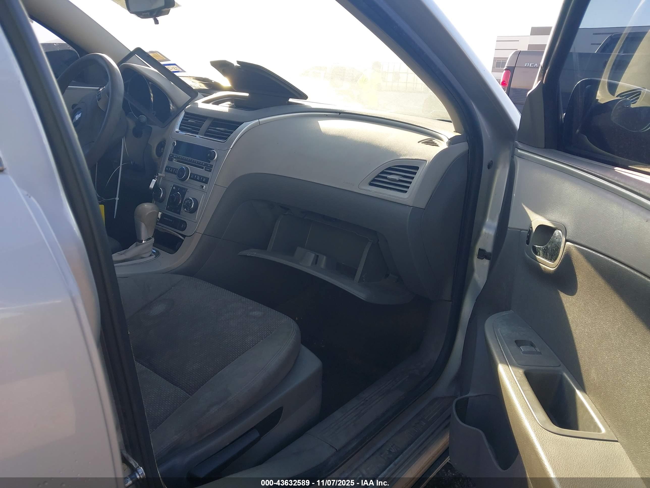 CHEVROLET MALIBU image 5