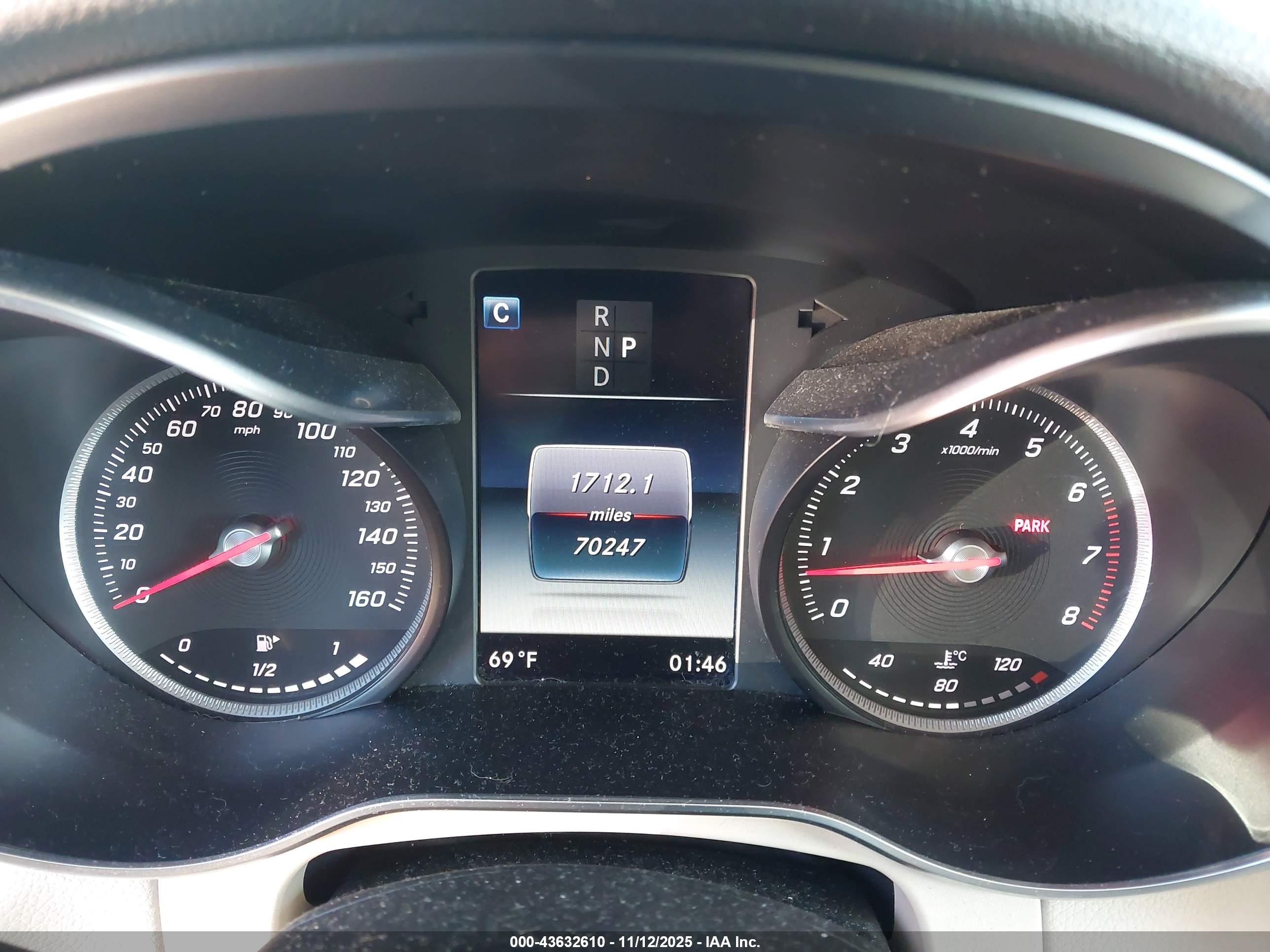MERCEDES-BENZ GLC image 7