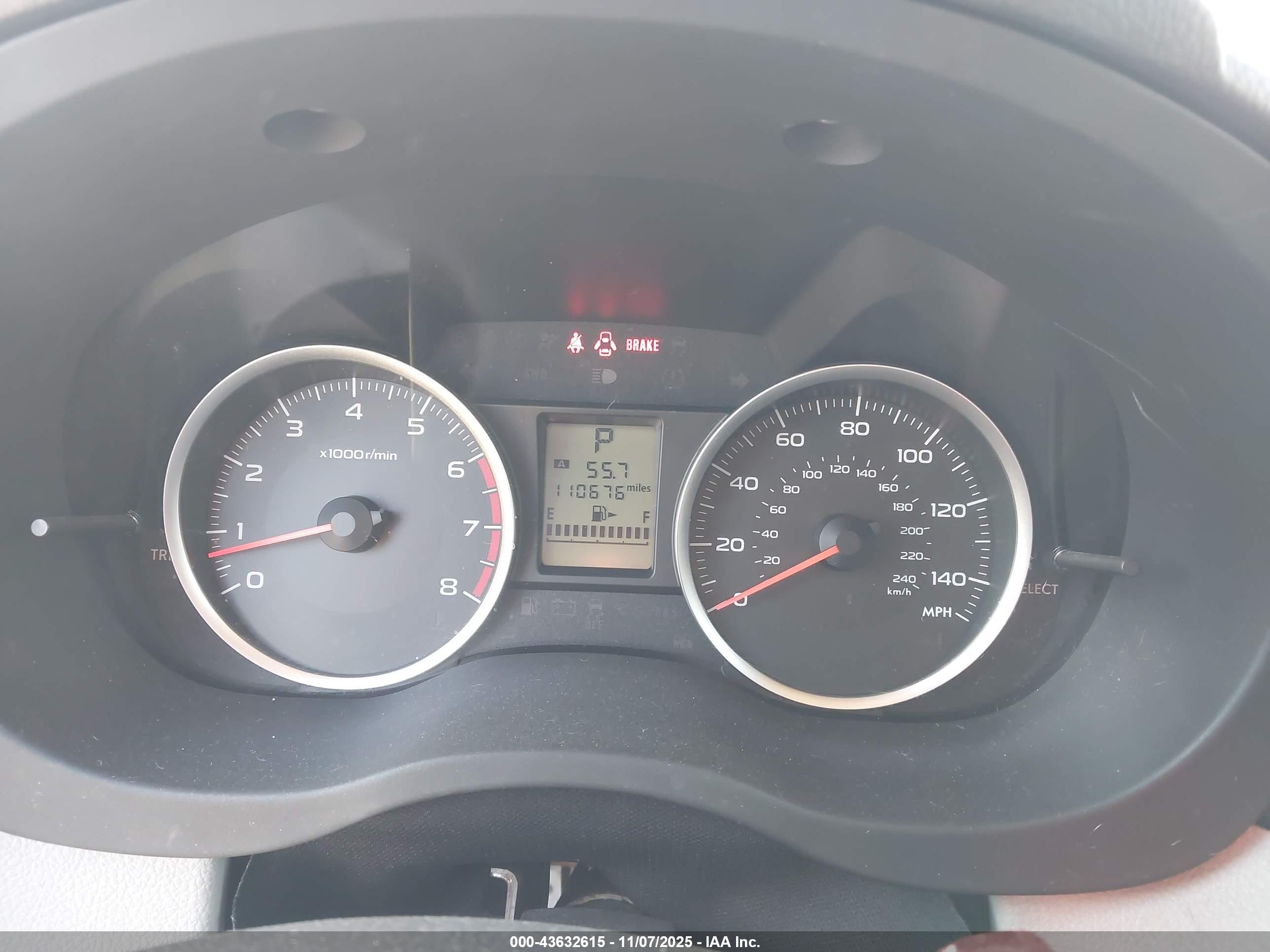 SUBARU FORESTER image 7