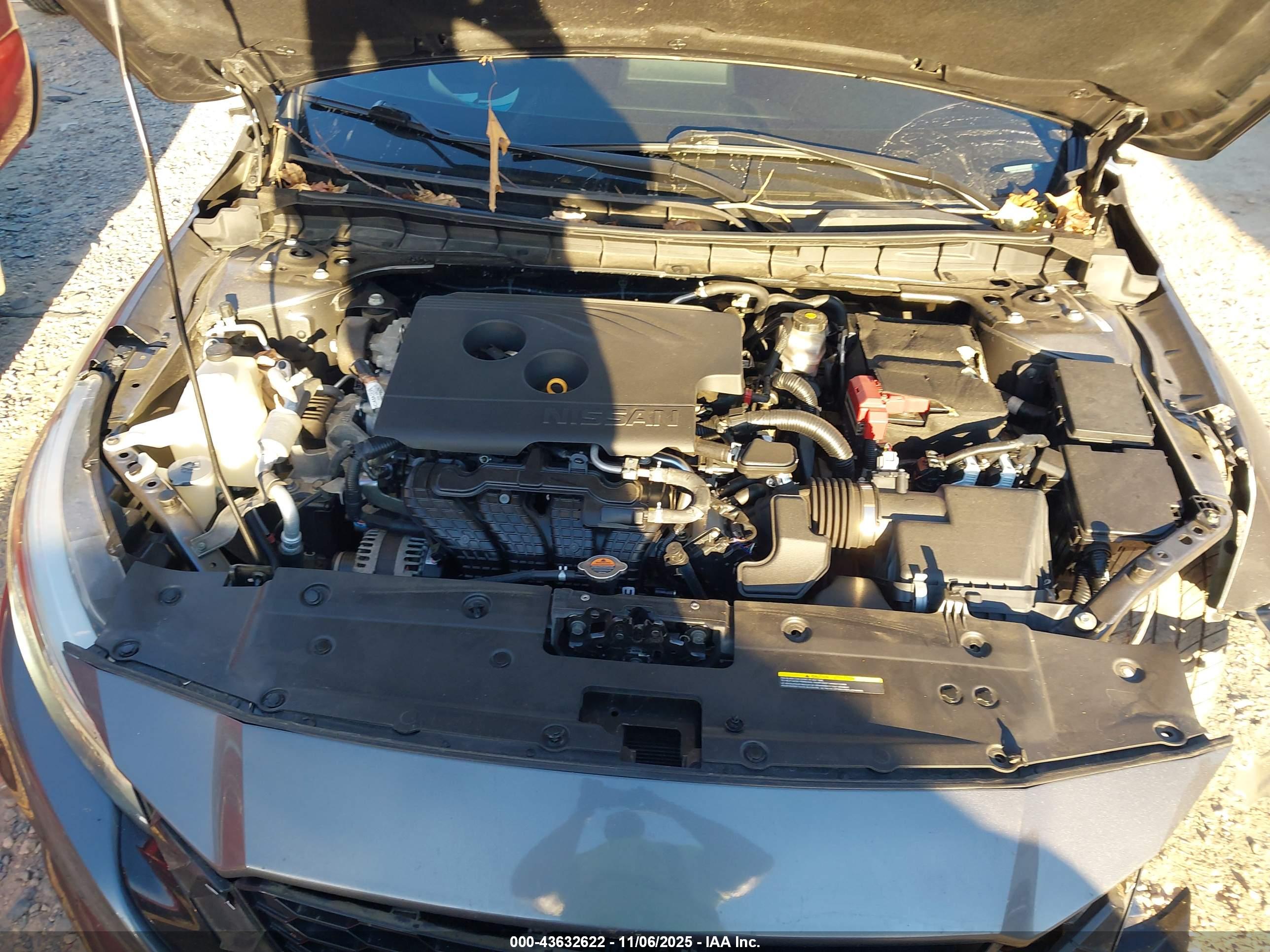NISSAN ALTIMA image 10