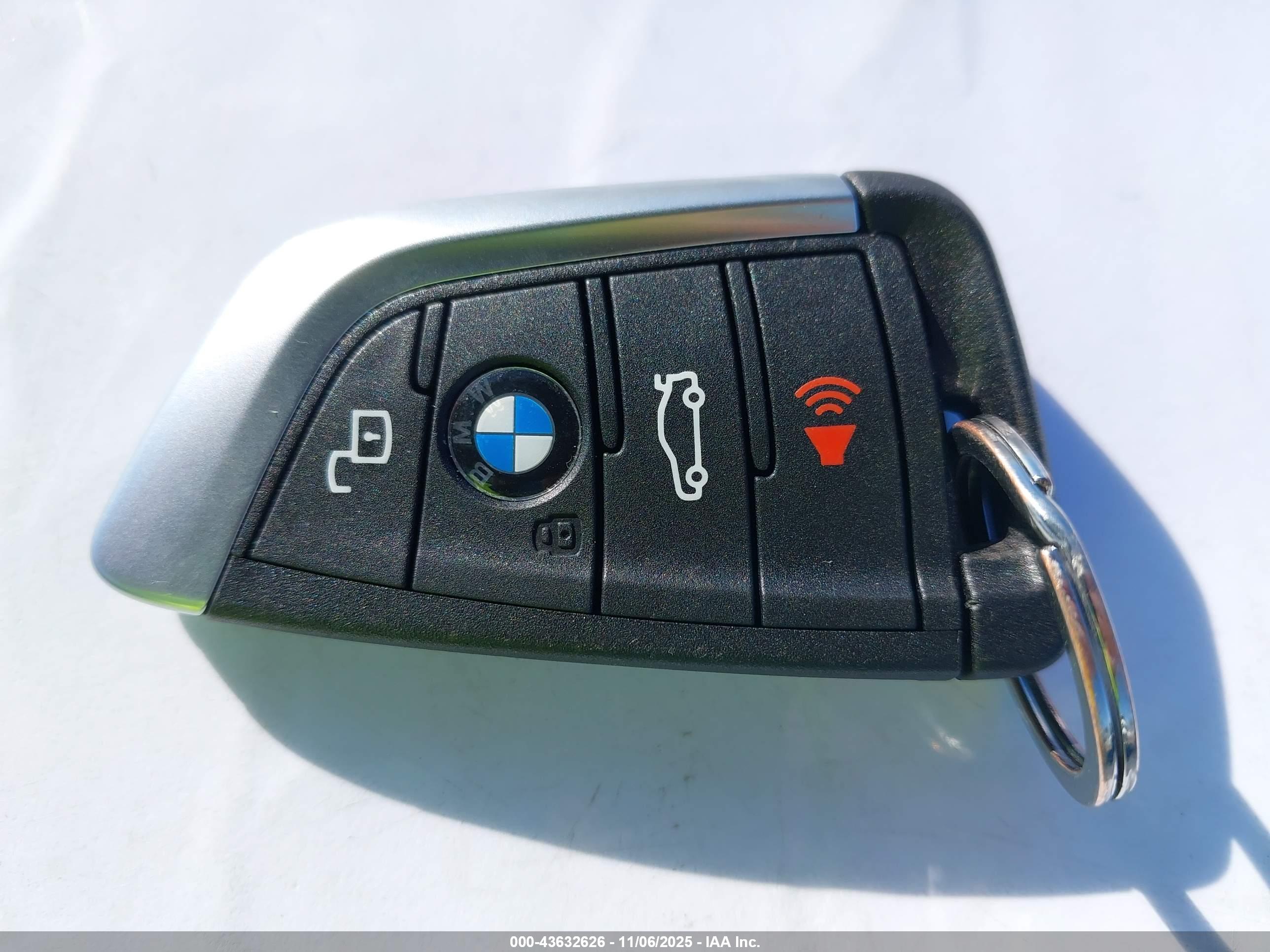BMW M340I image 11