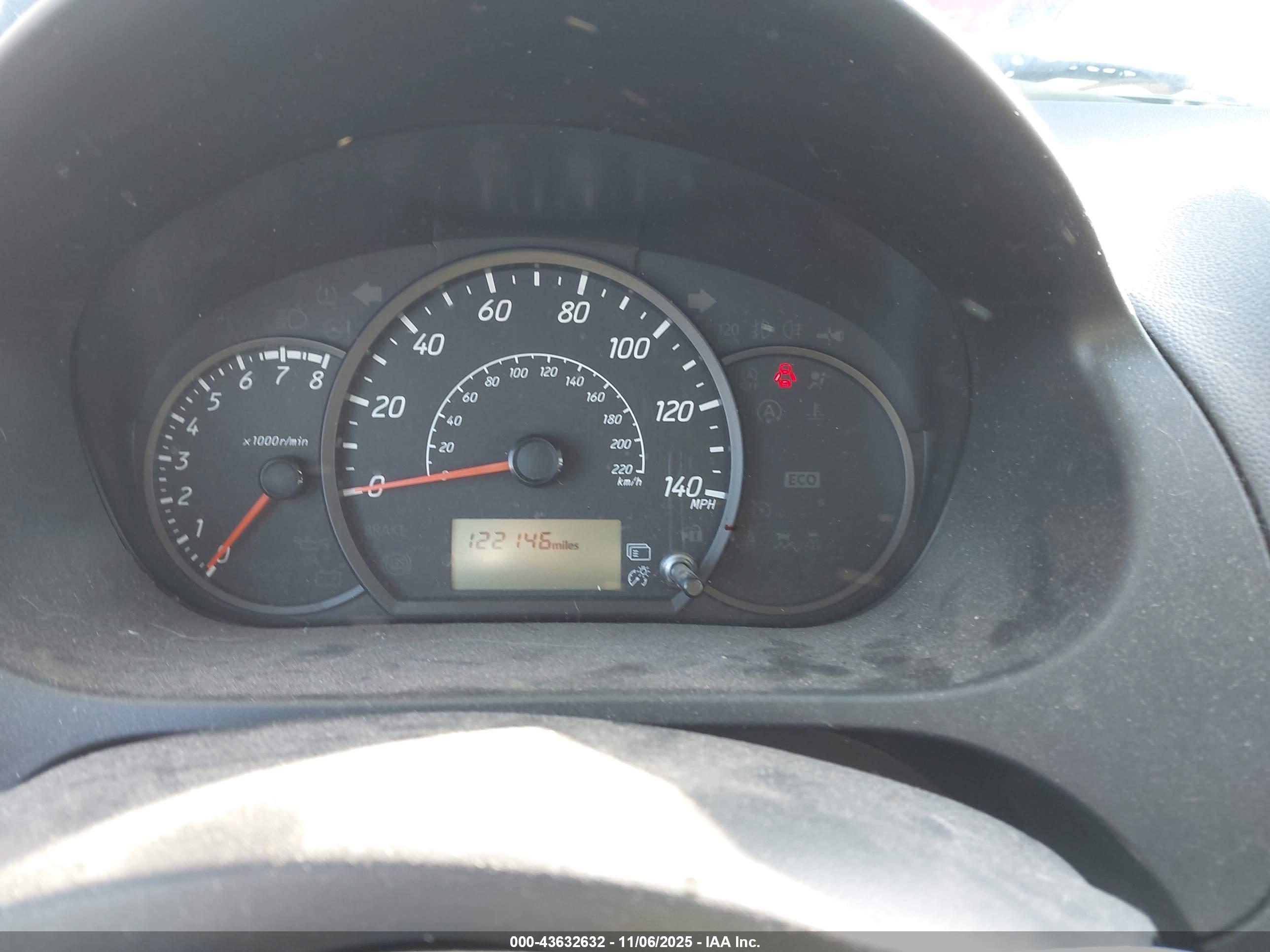 MITSUBISHI MIRAGE image 7
