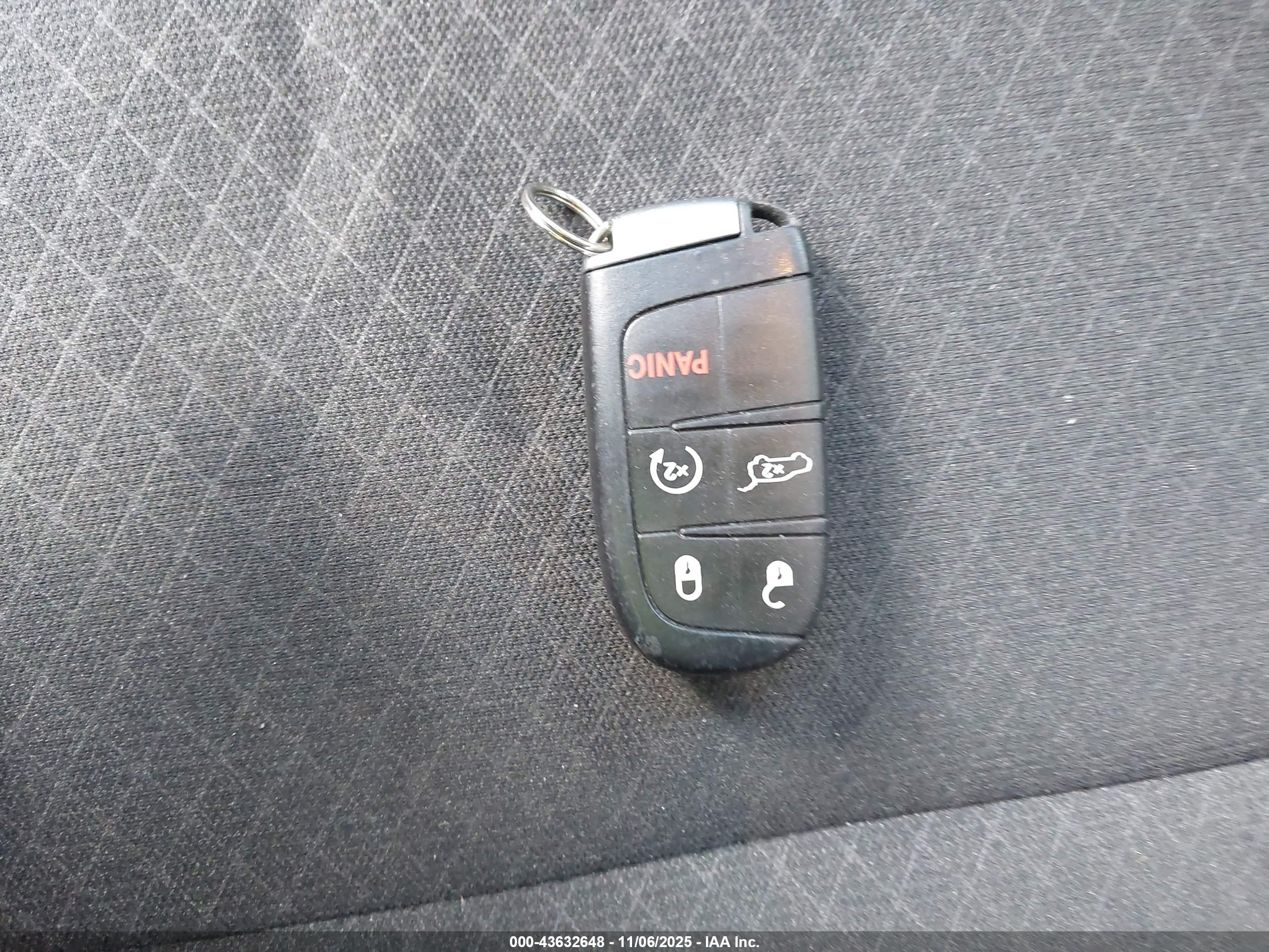 JEEP GRAND image 11