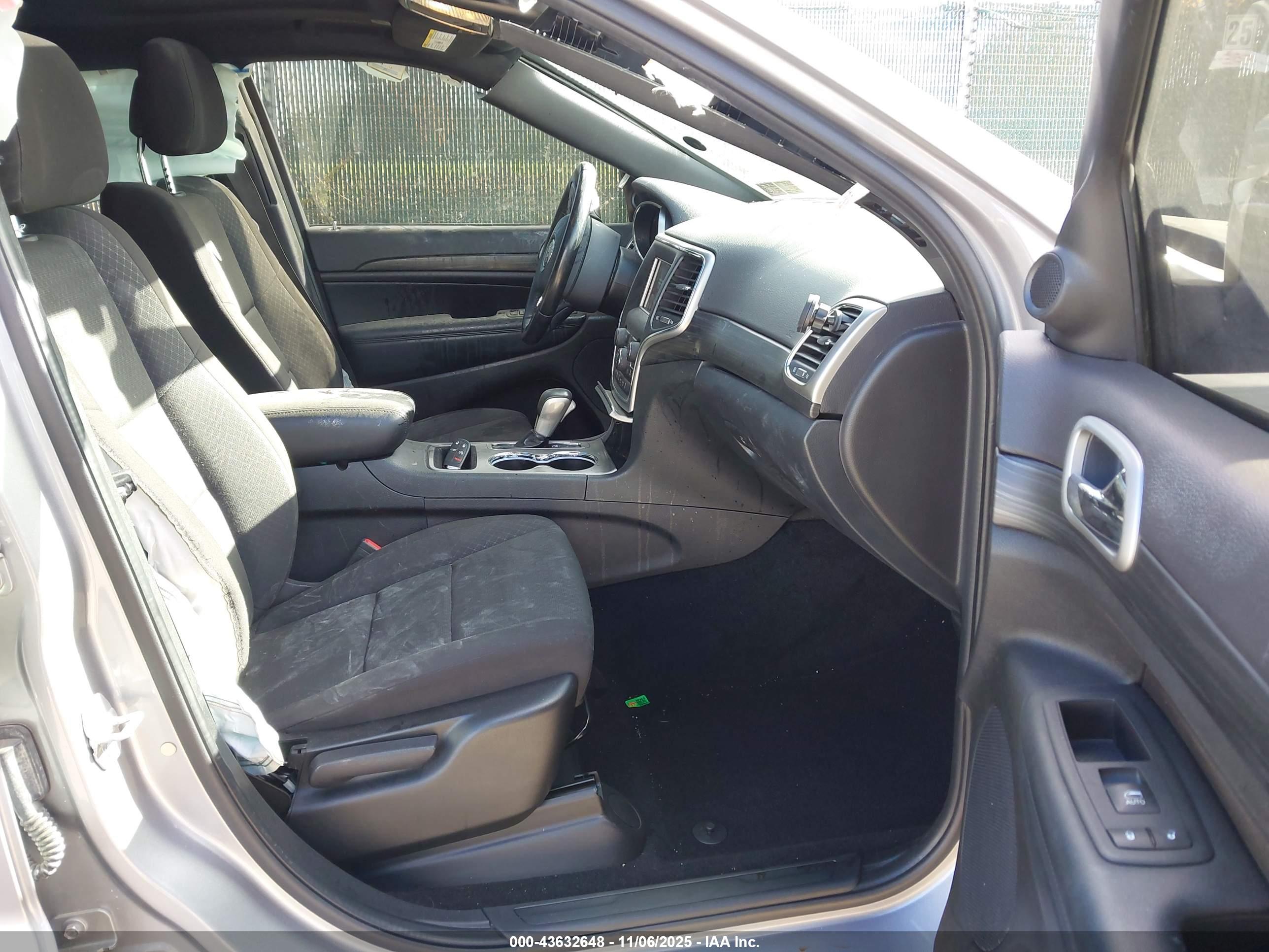 JEEP GRAND image 5