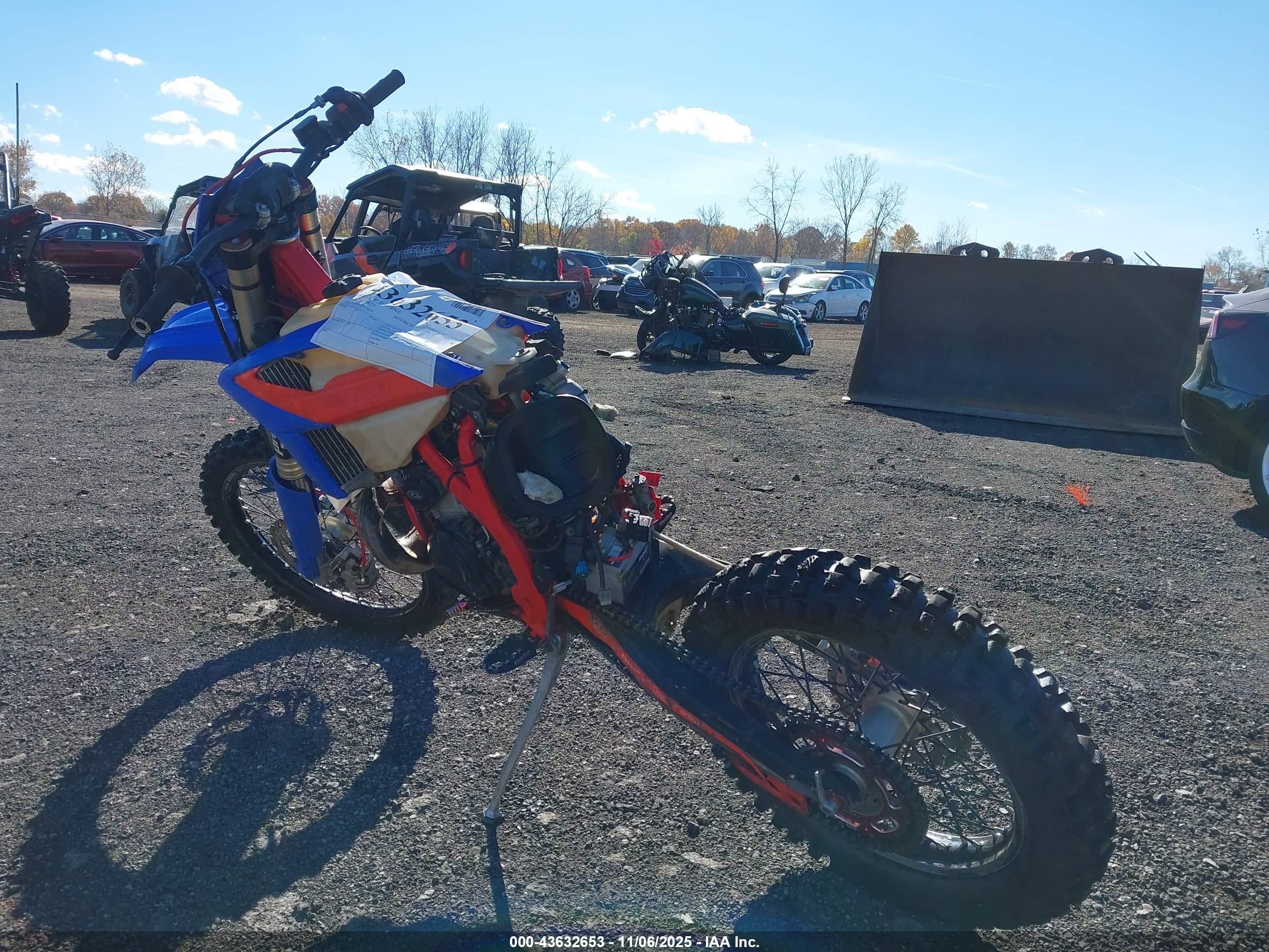 BETA MOTORCYCLE image 3