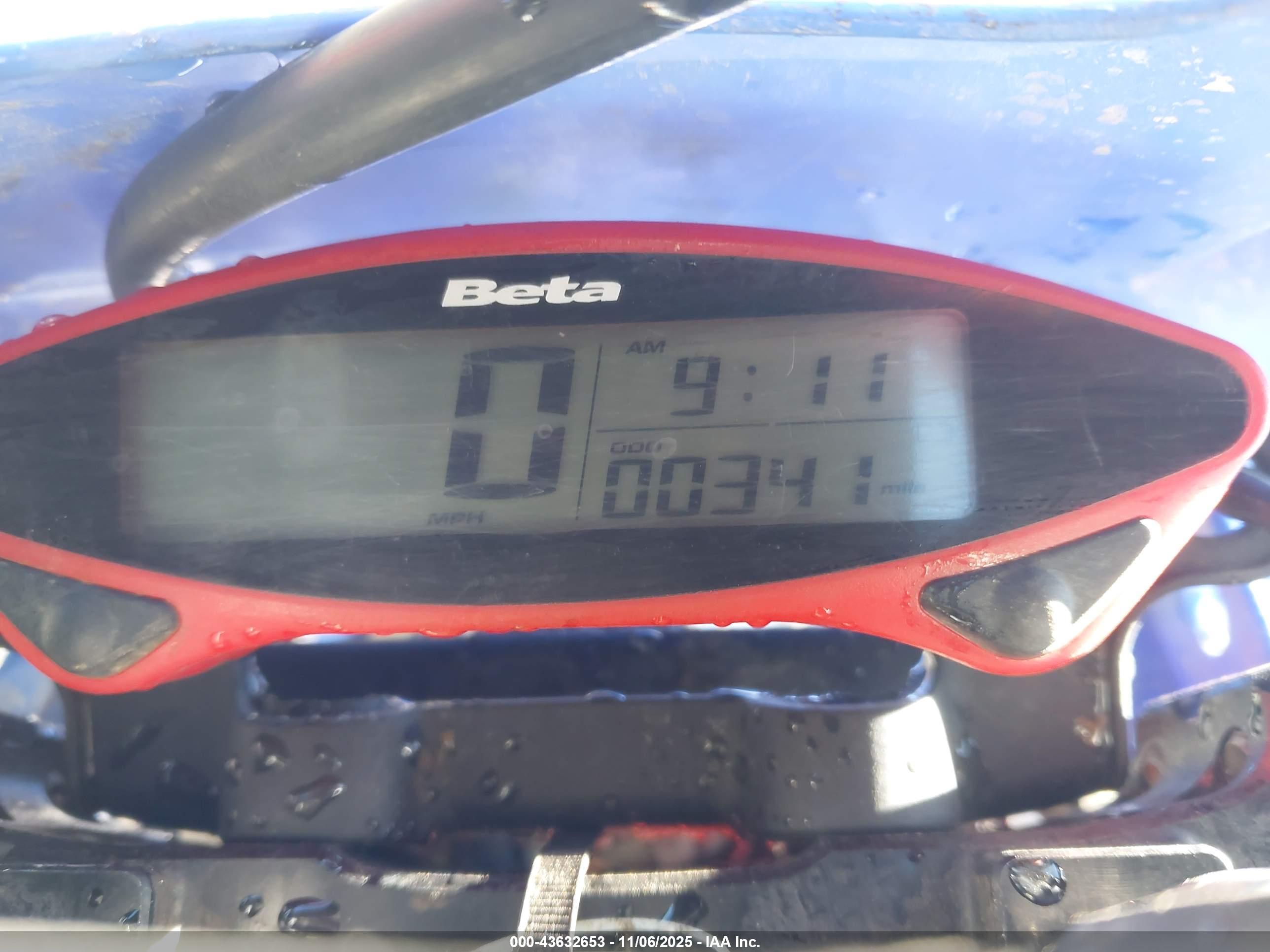 BETA MOTORCYCLE image 7