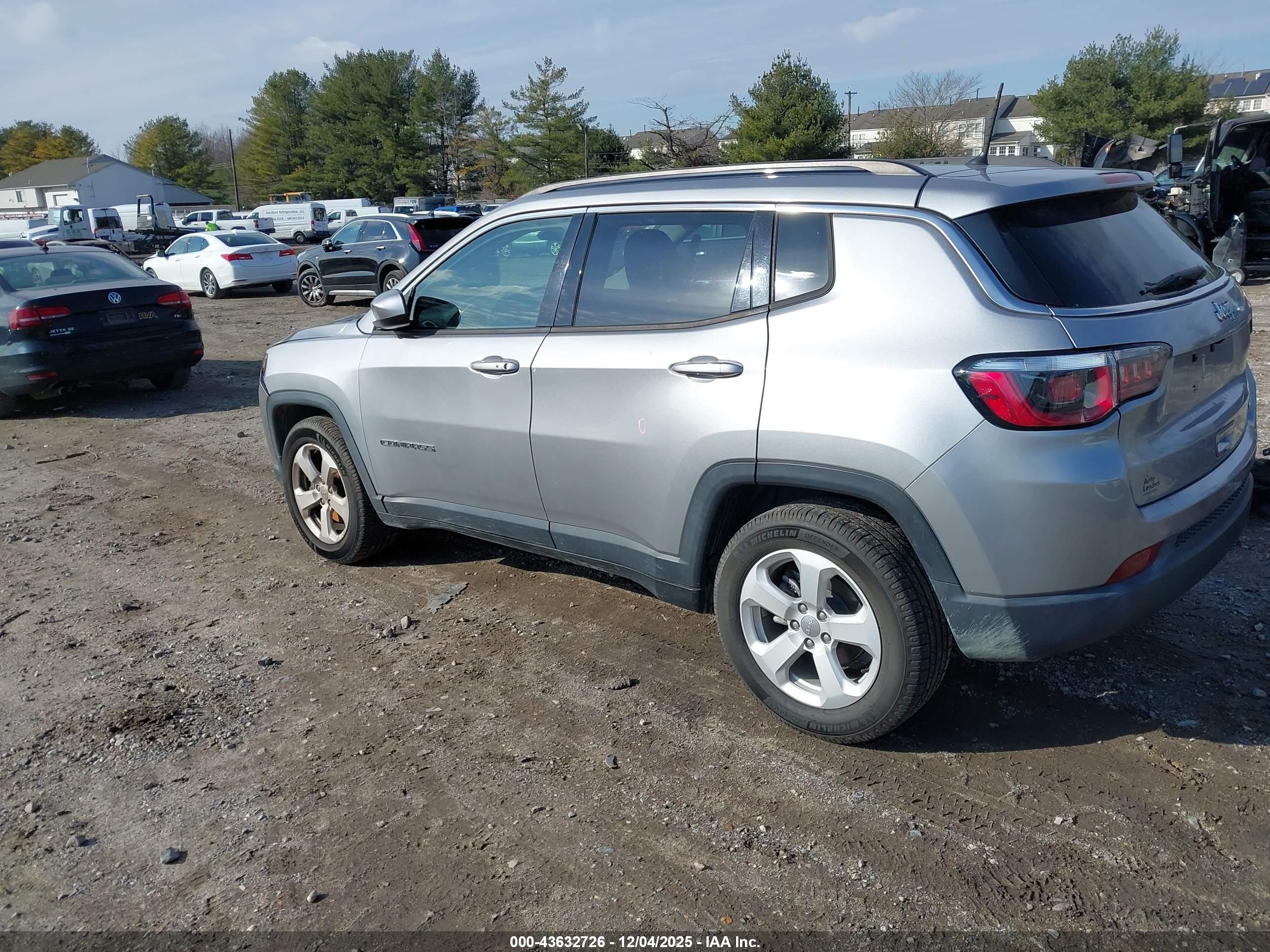 JEEP COMPASS image 3