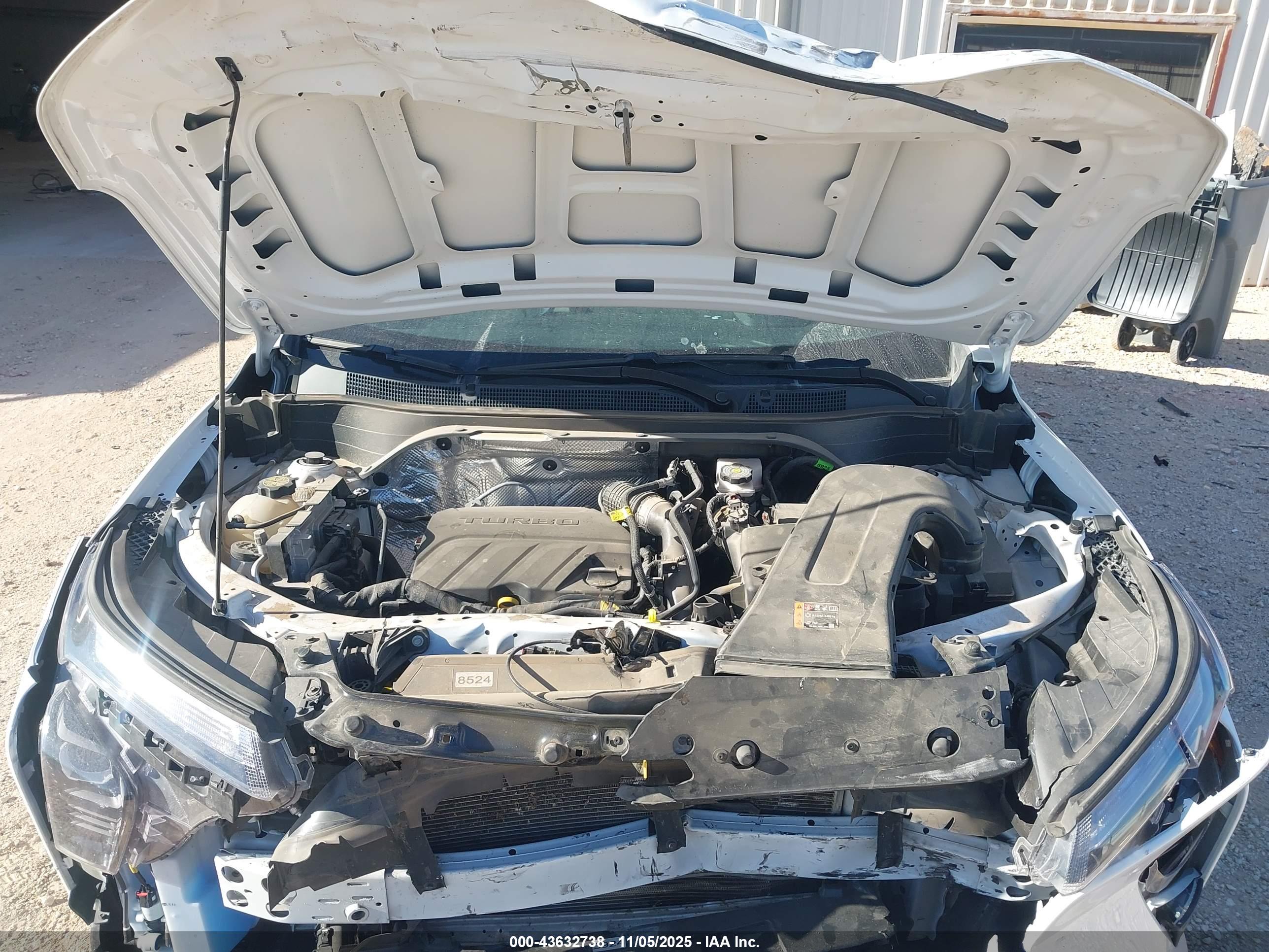 CHEVROLET TRAX image 10