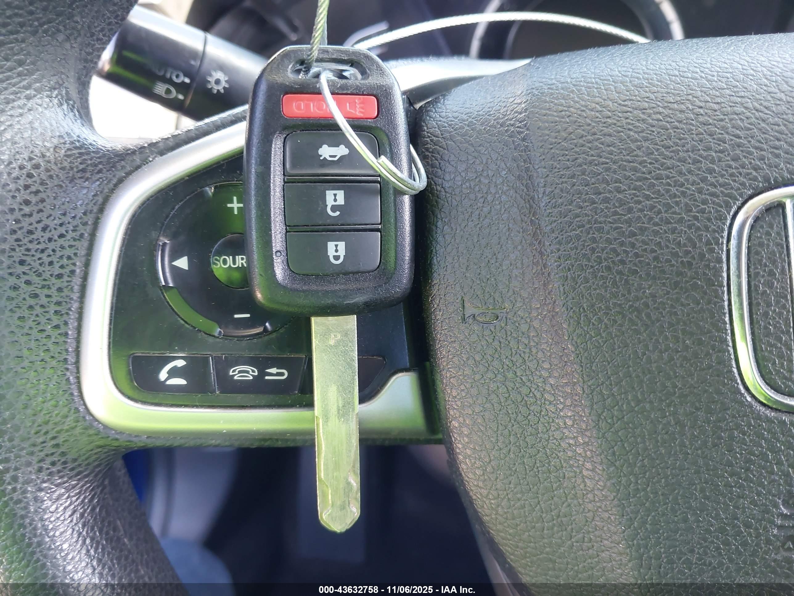 HONDA CIVIC image 11