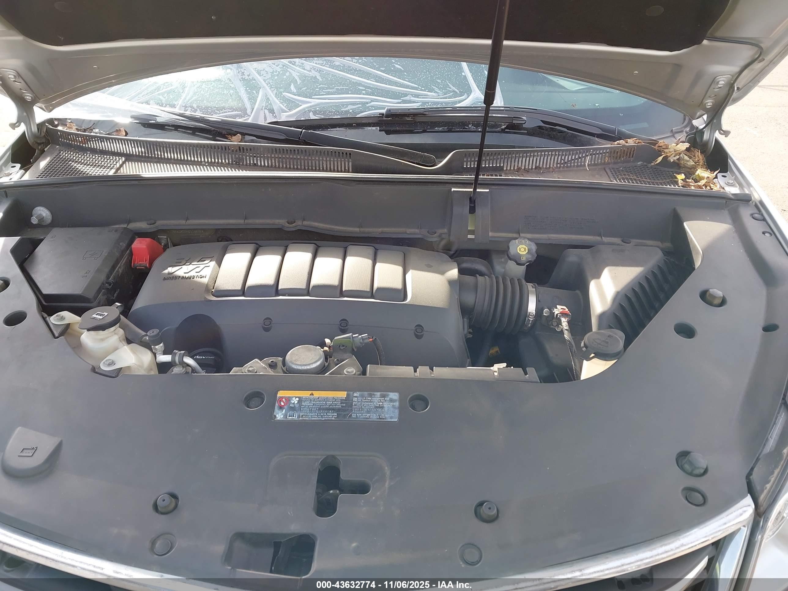 CHEVROLET TRAVERSE image 10