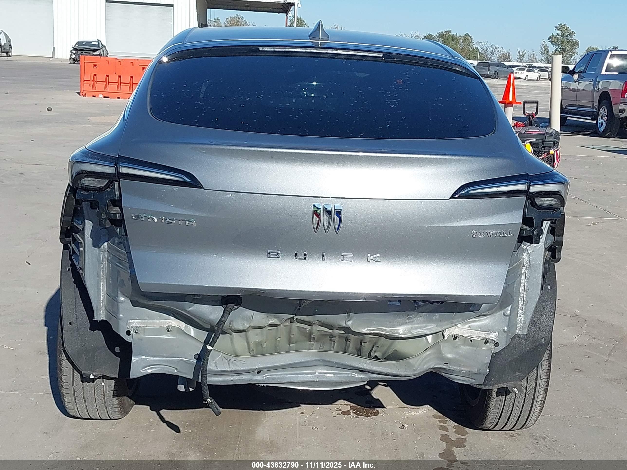 BUICK ENVISTA image 6