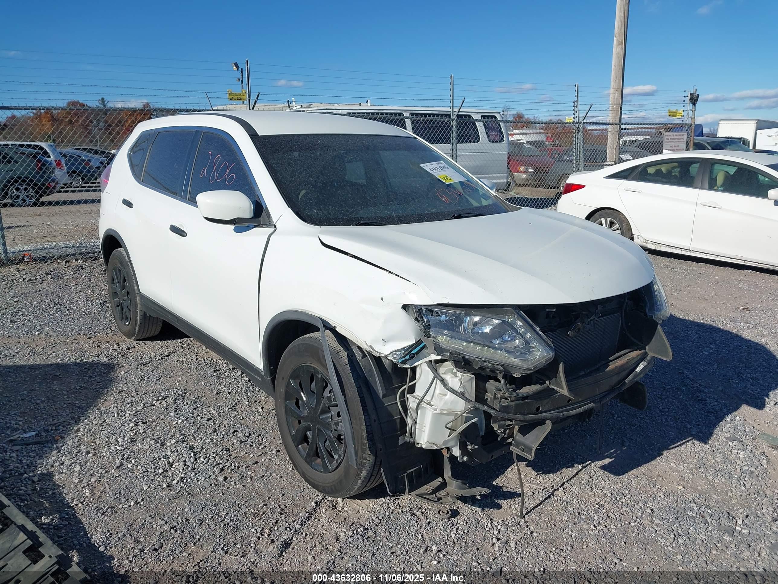 NISSAN ROGUE image 6