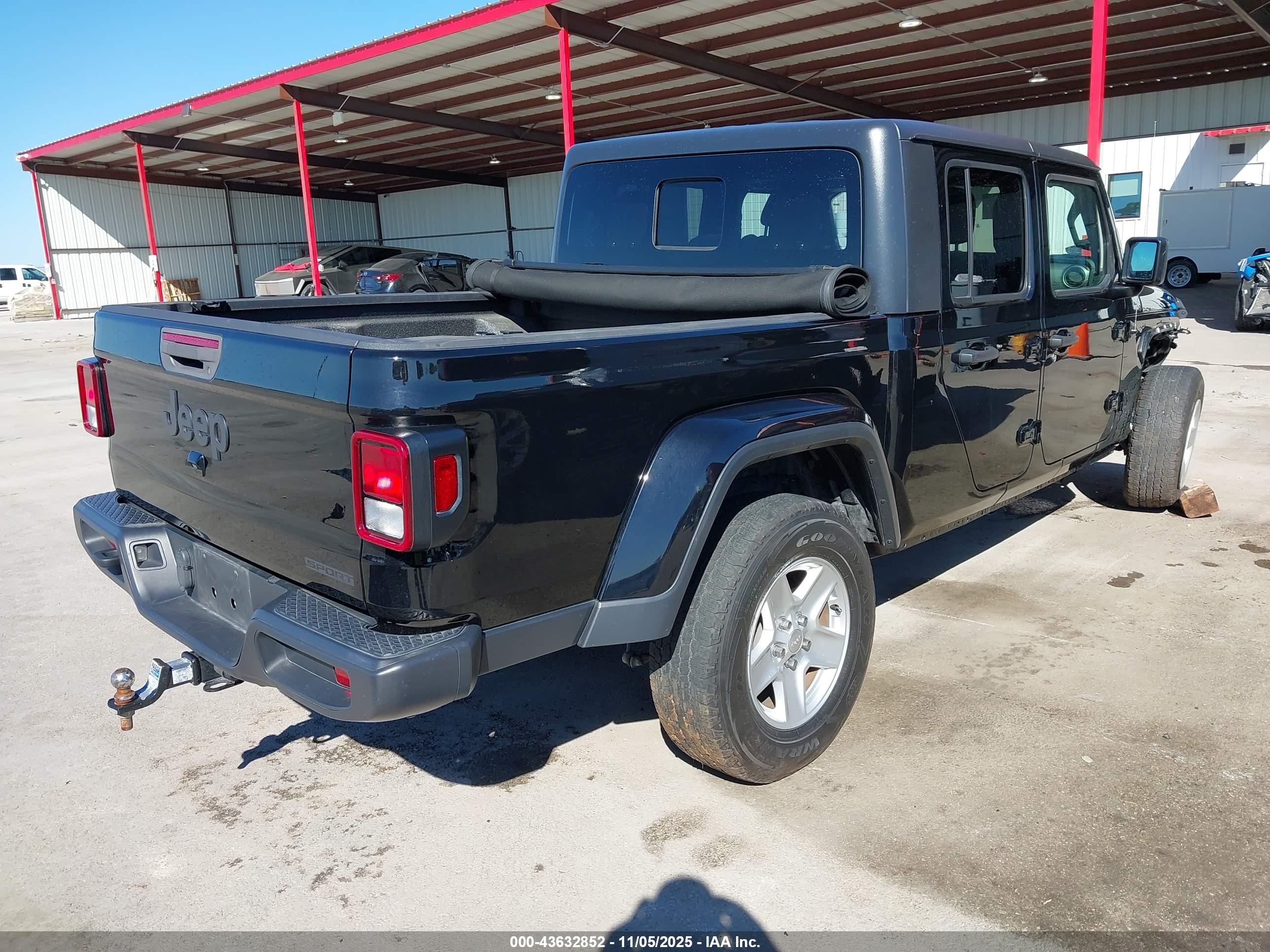 JEEP GLADIATOR image 4