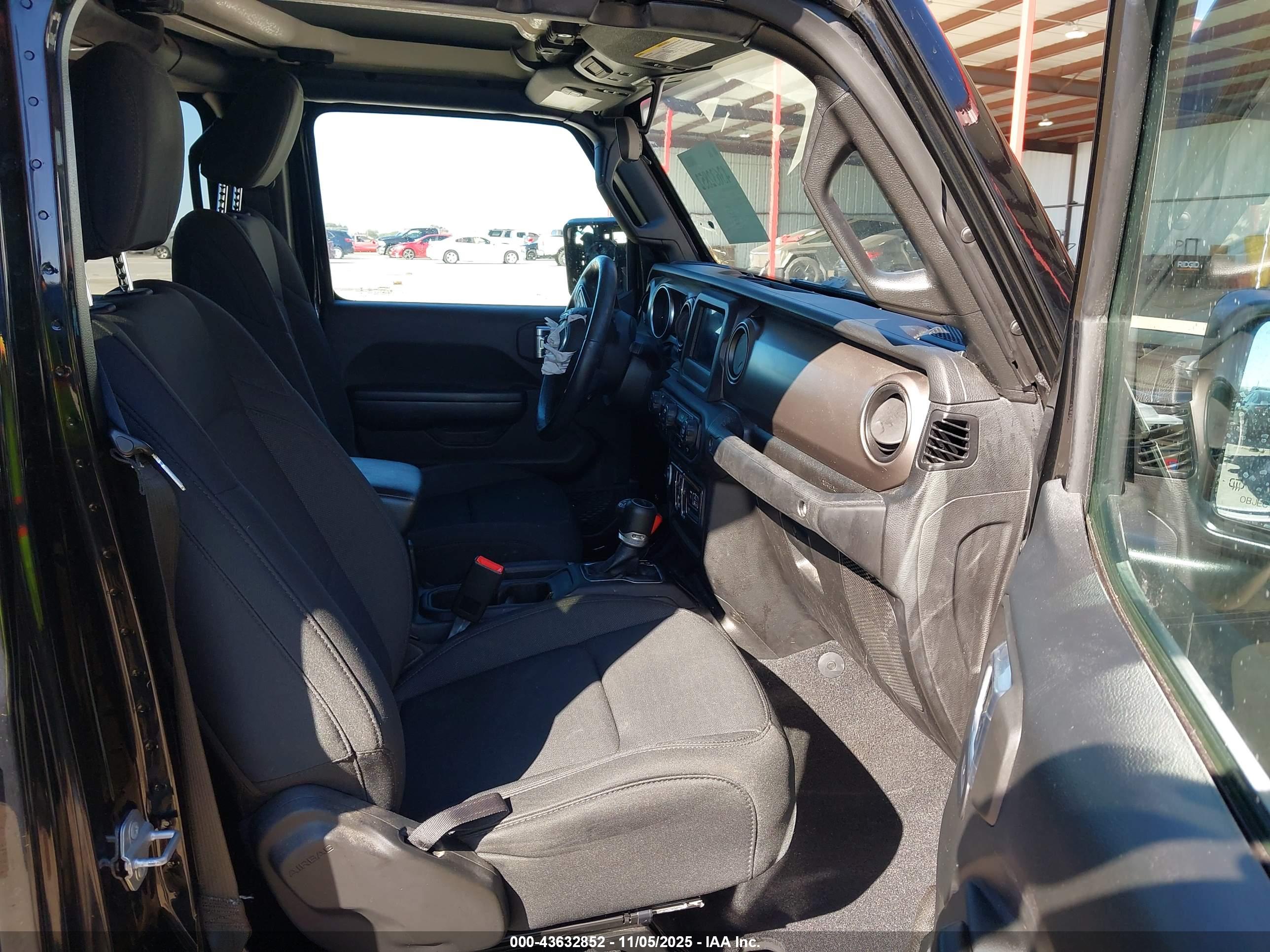JEEP GLADIATOR image 5