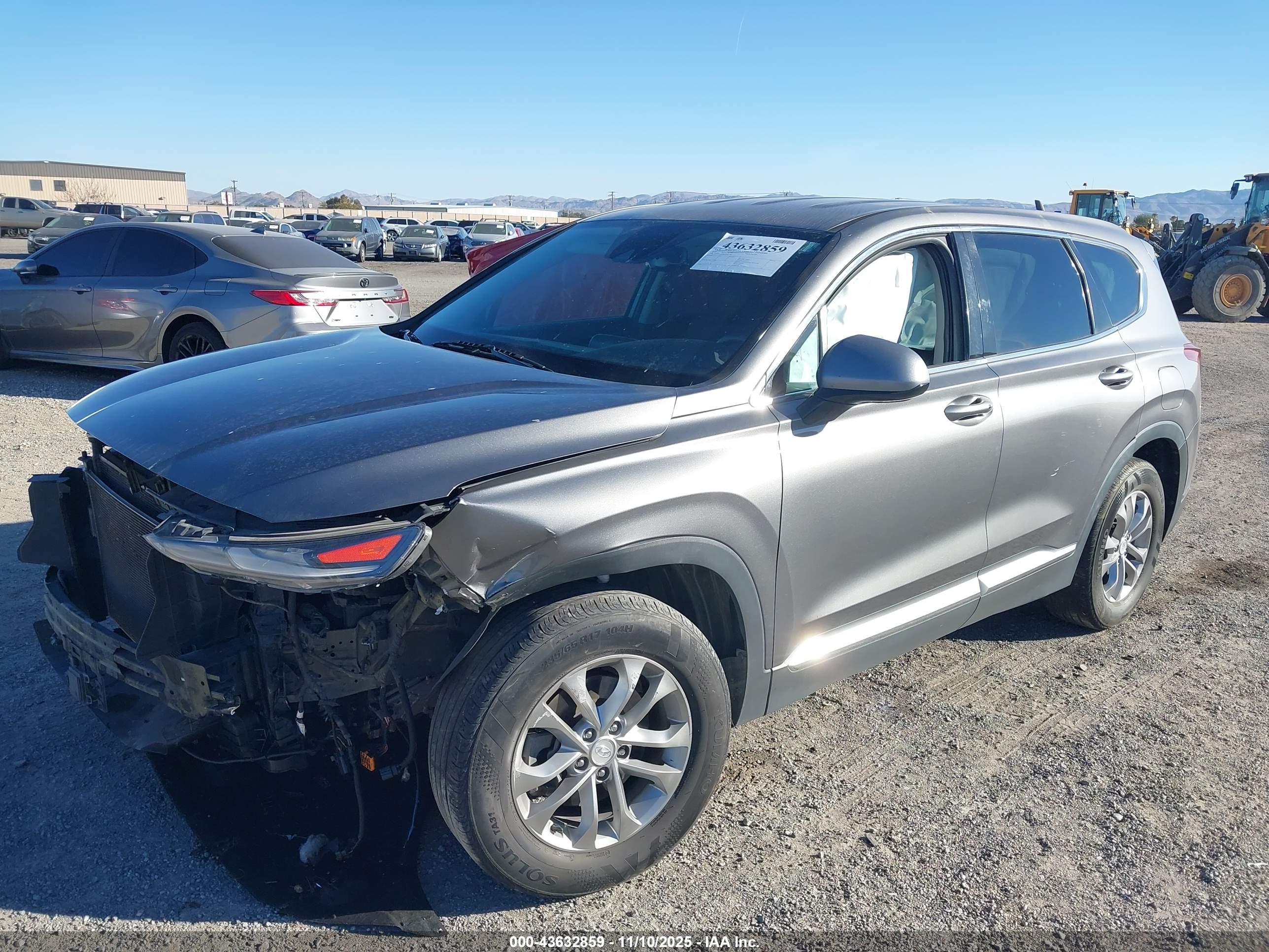 HYUNDAI SANTA image 2