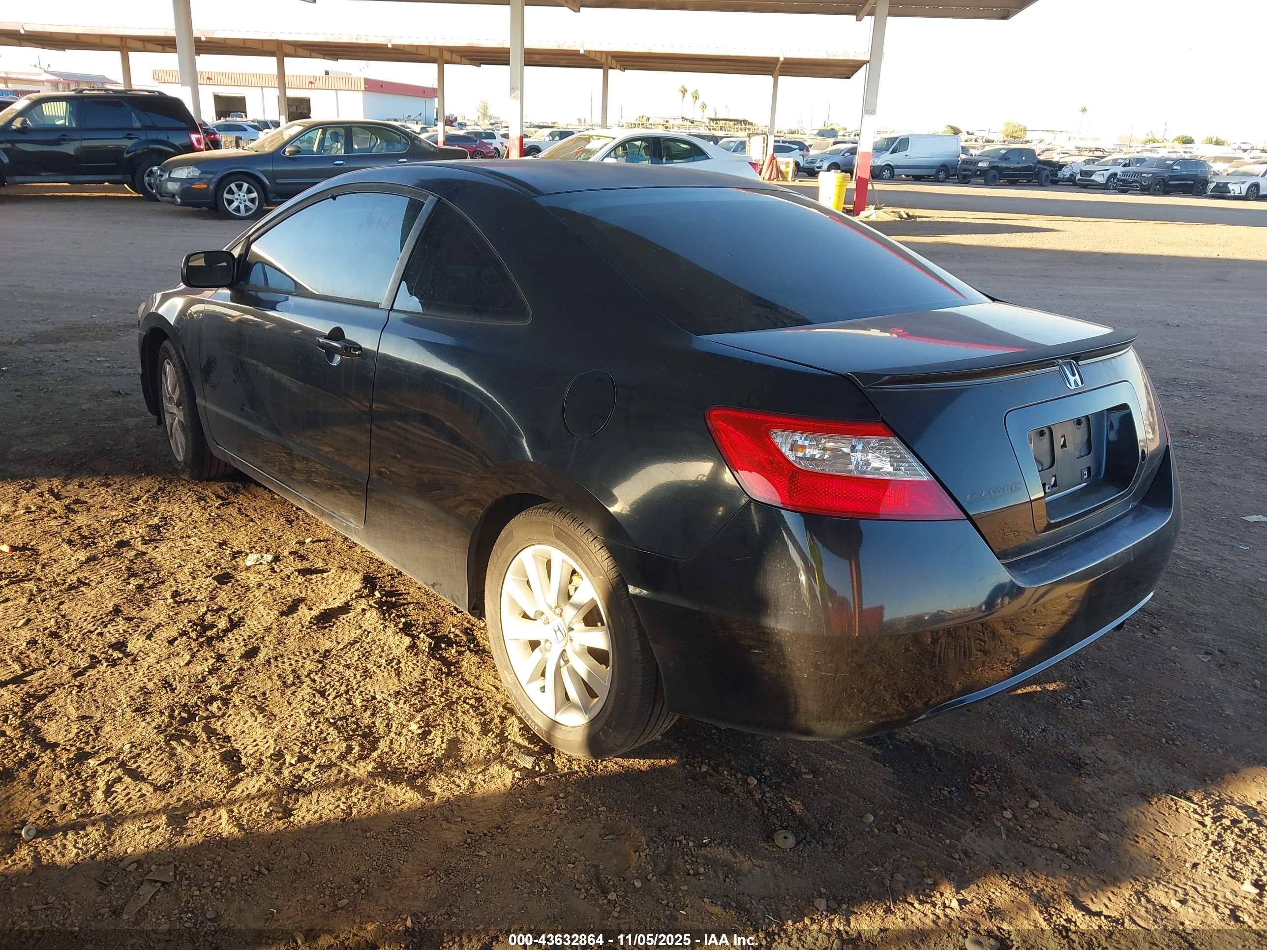 HONDA CIVIC image 3