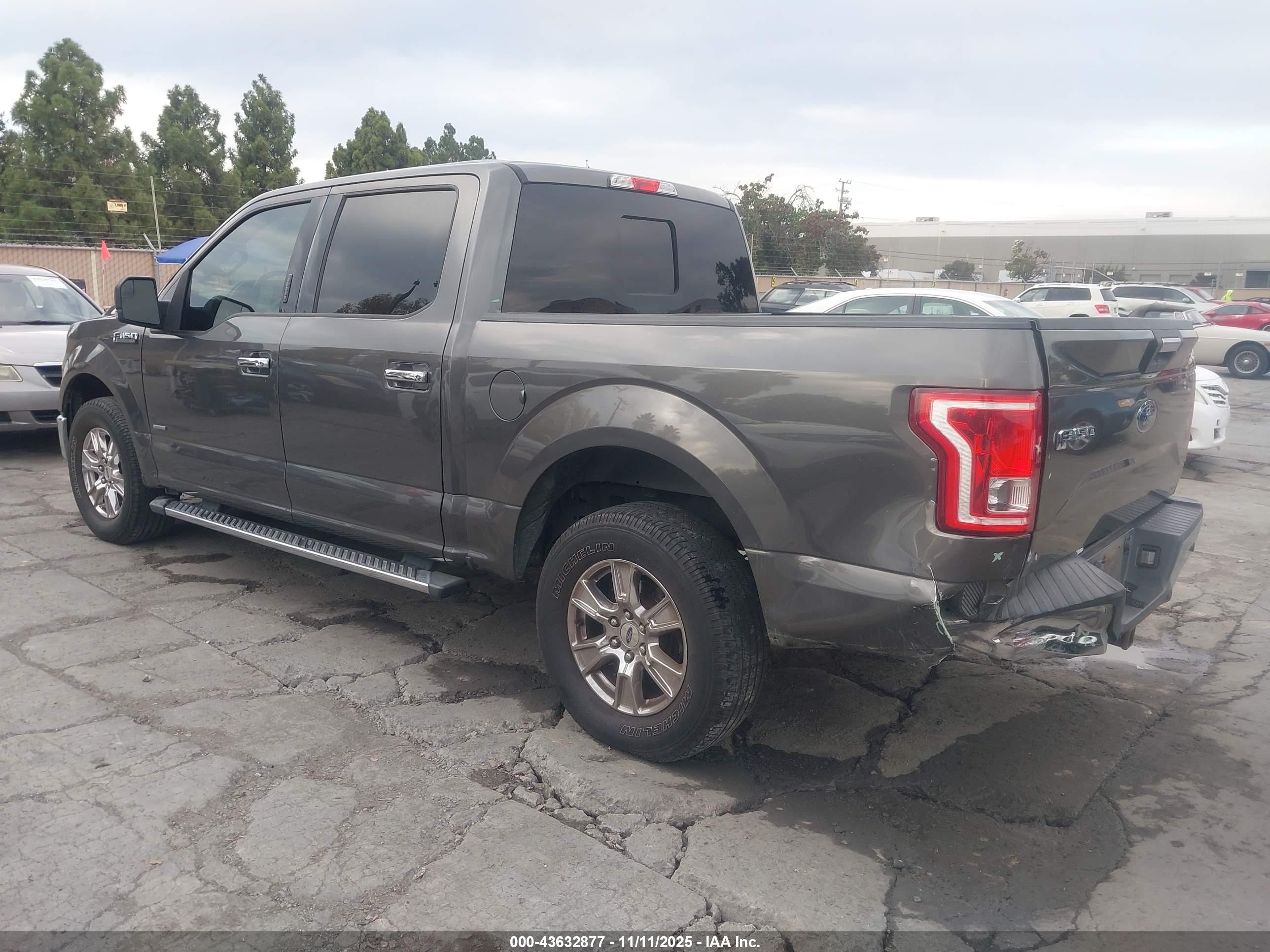 FORD F-150 image 3