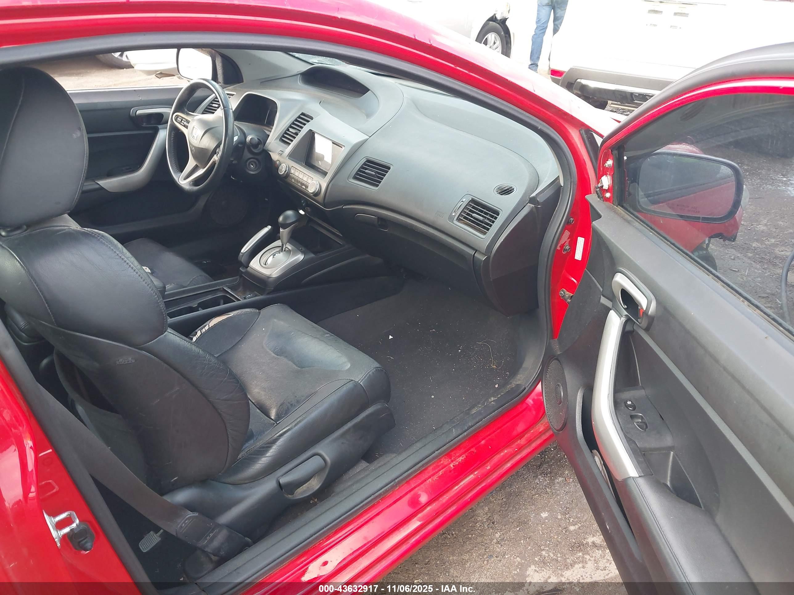 HONDA CIVIC image 5