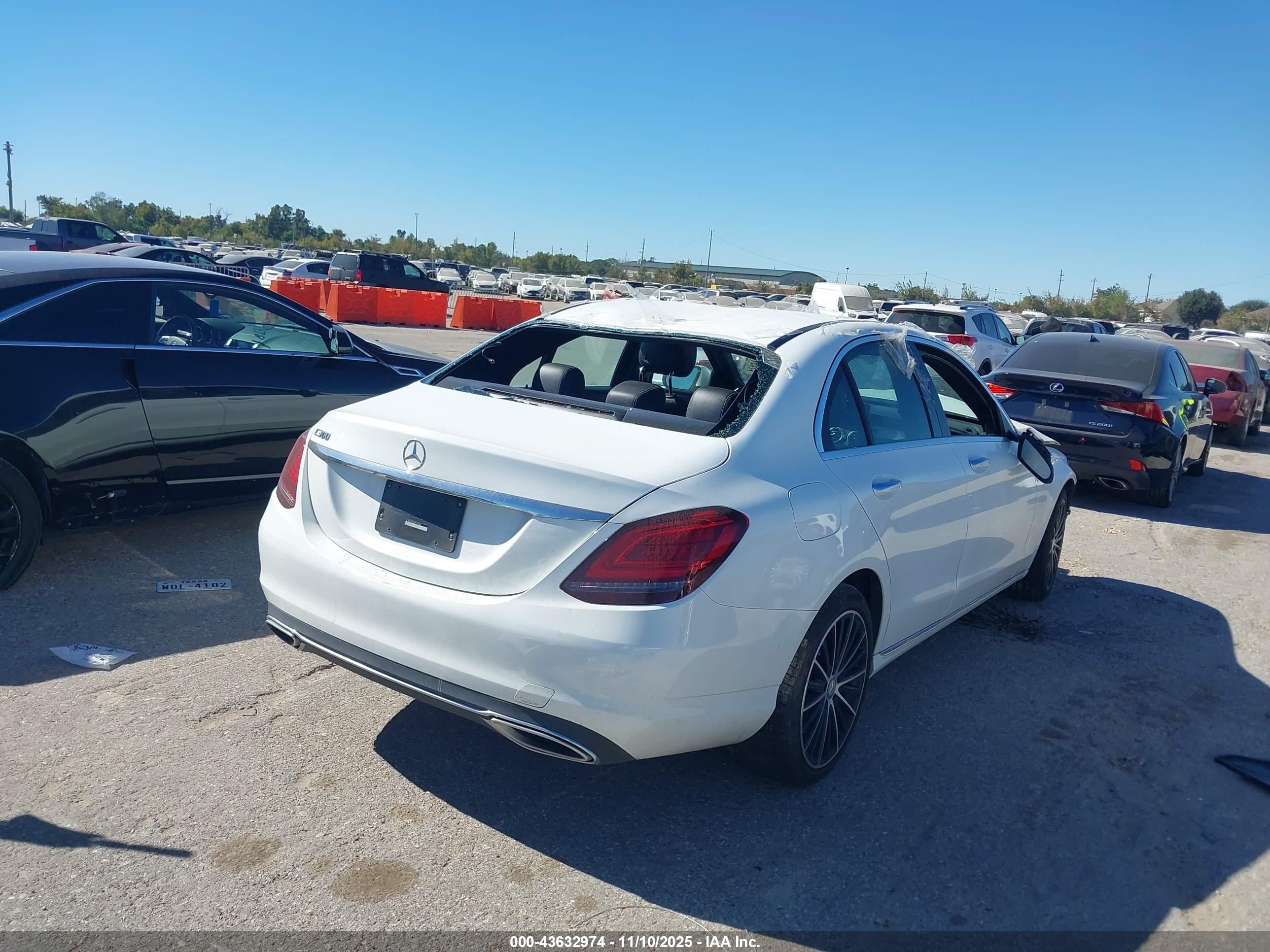 MERCEDES-BENZ C image 4