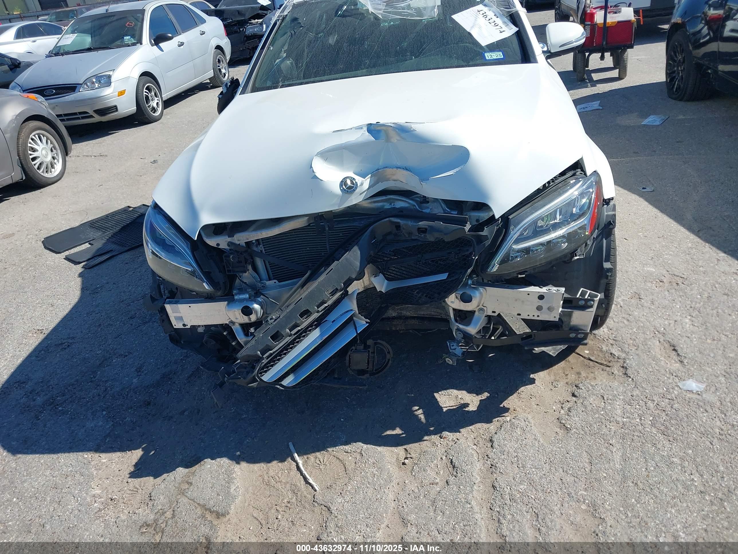 MERCEDES-BENZ C image 6