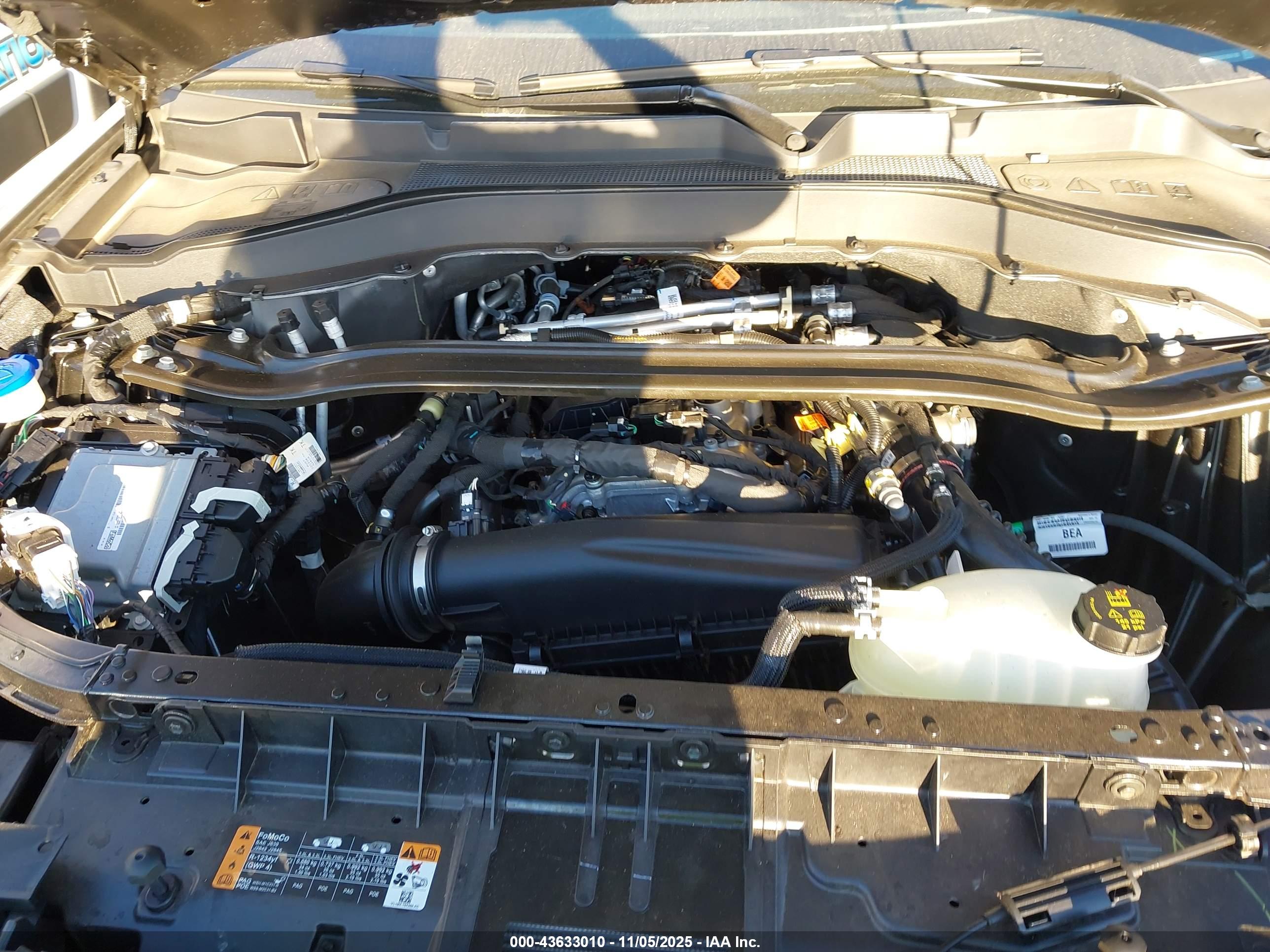 FORD EXPLORER image 10