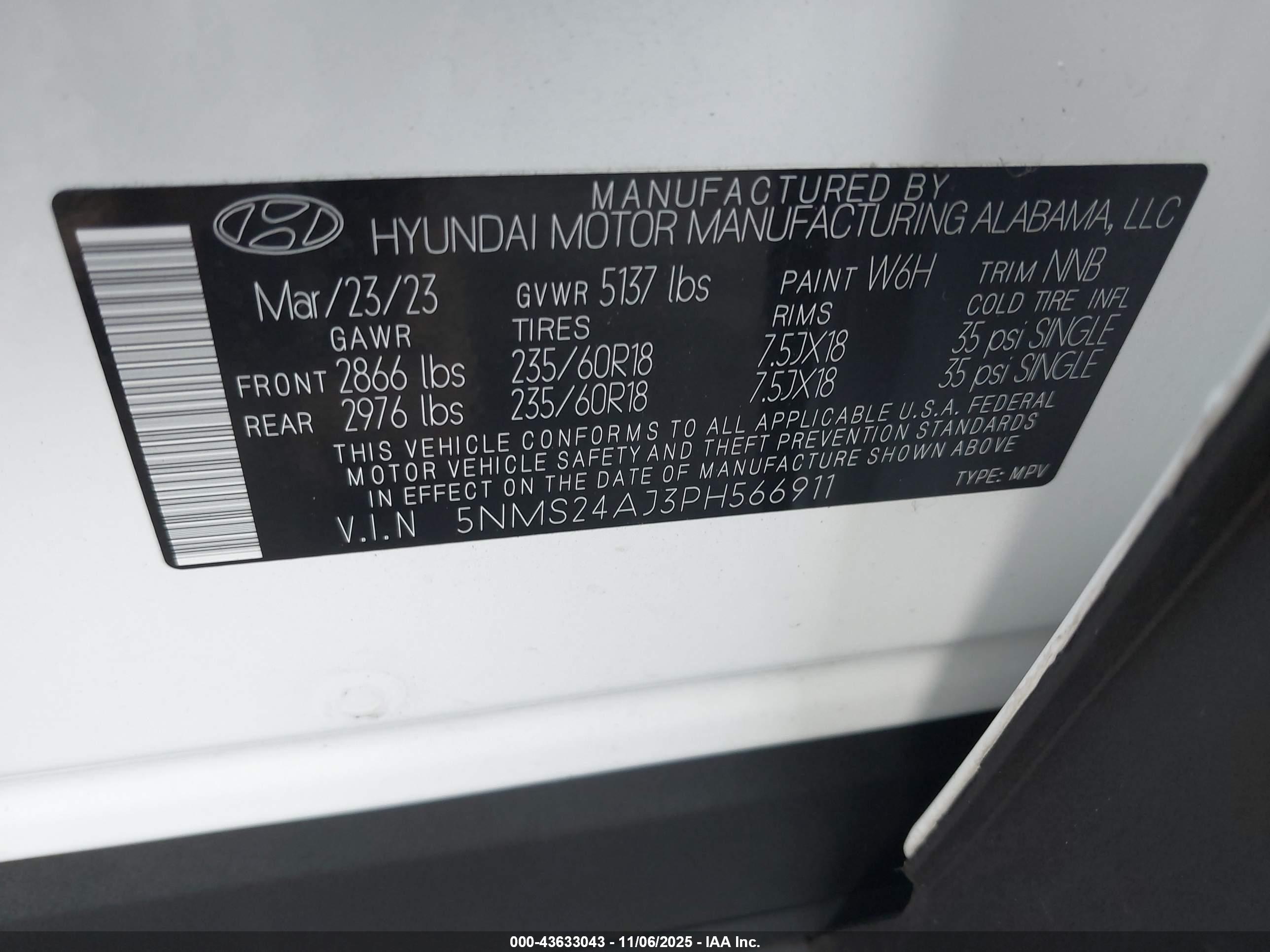 HYUNDAI SANTA image 9