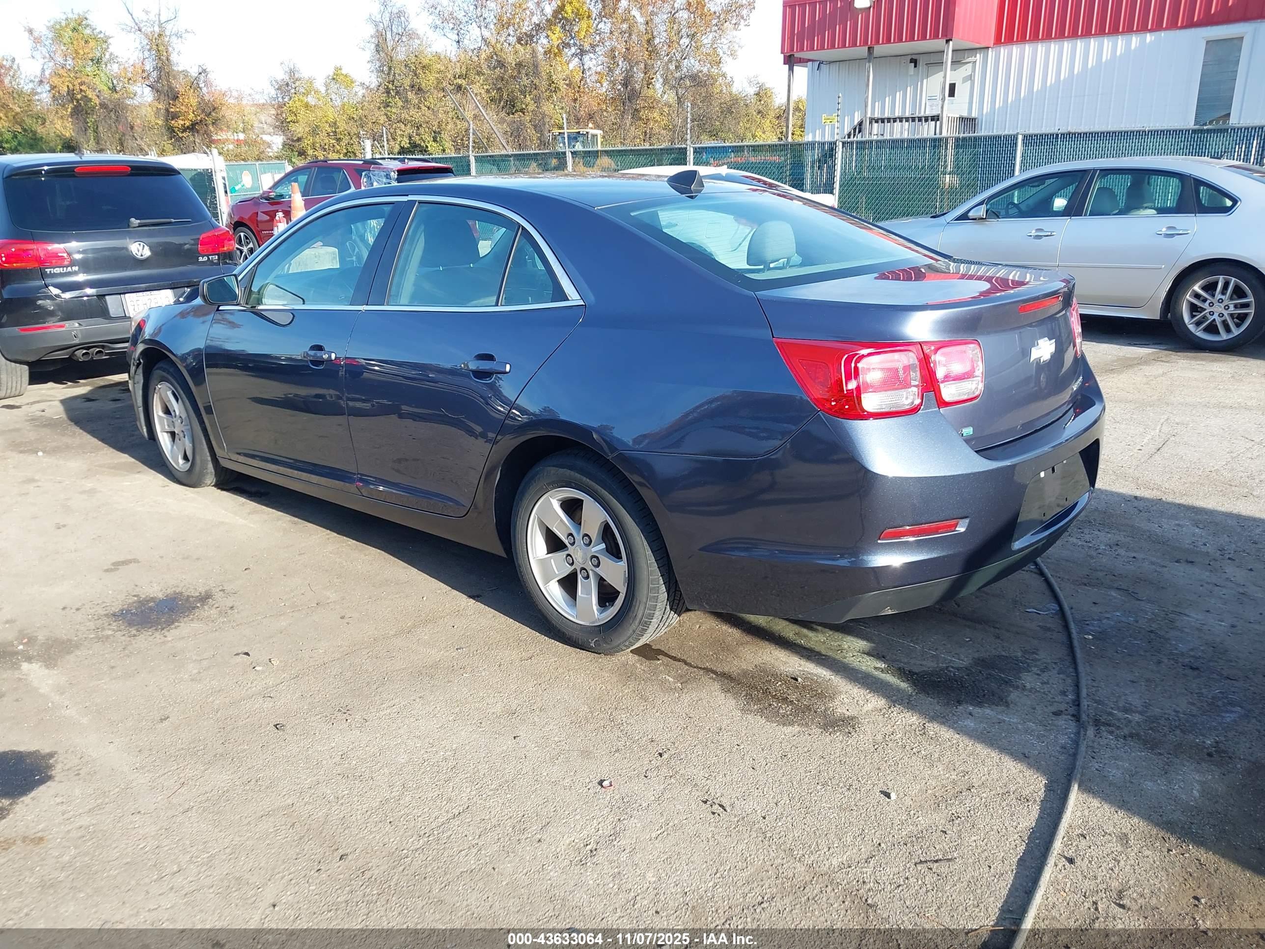 CHEVROLET MALIBU image 3
