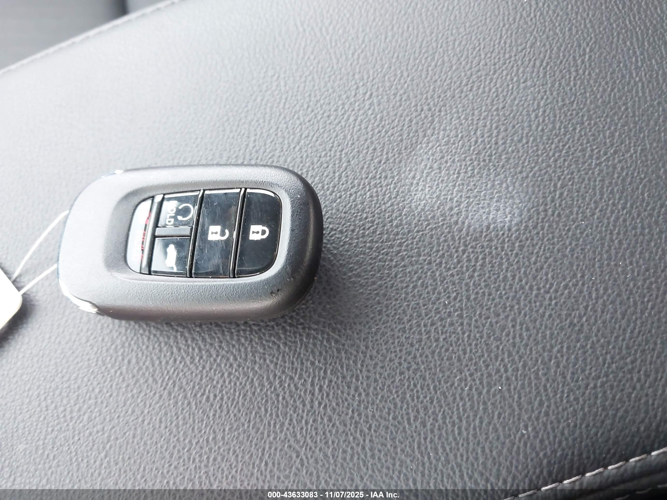 HONDA CIVIC image 11