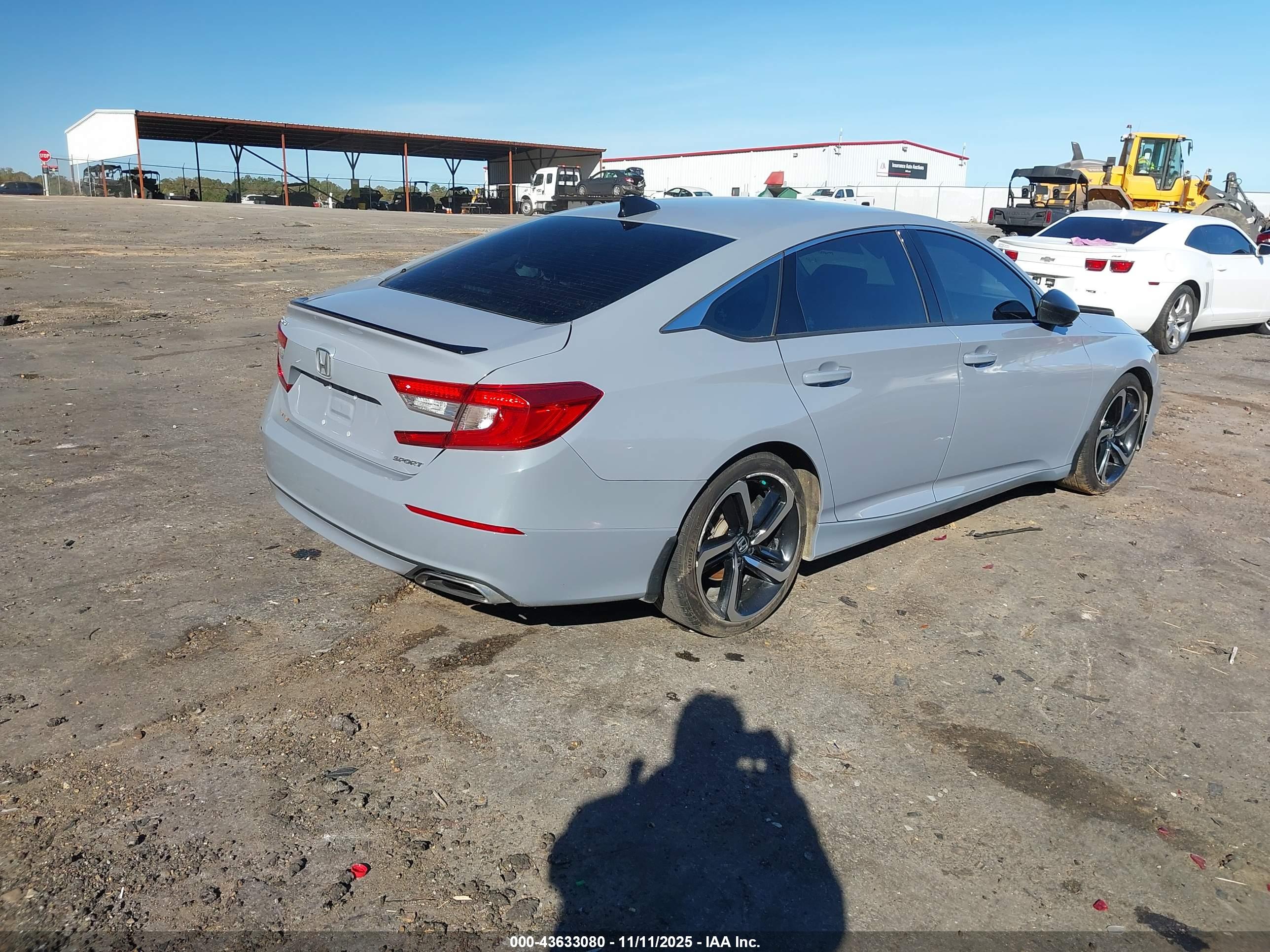 HONDA ACCORD image 4