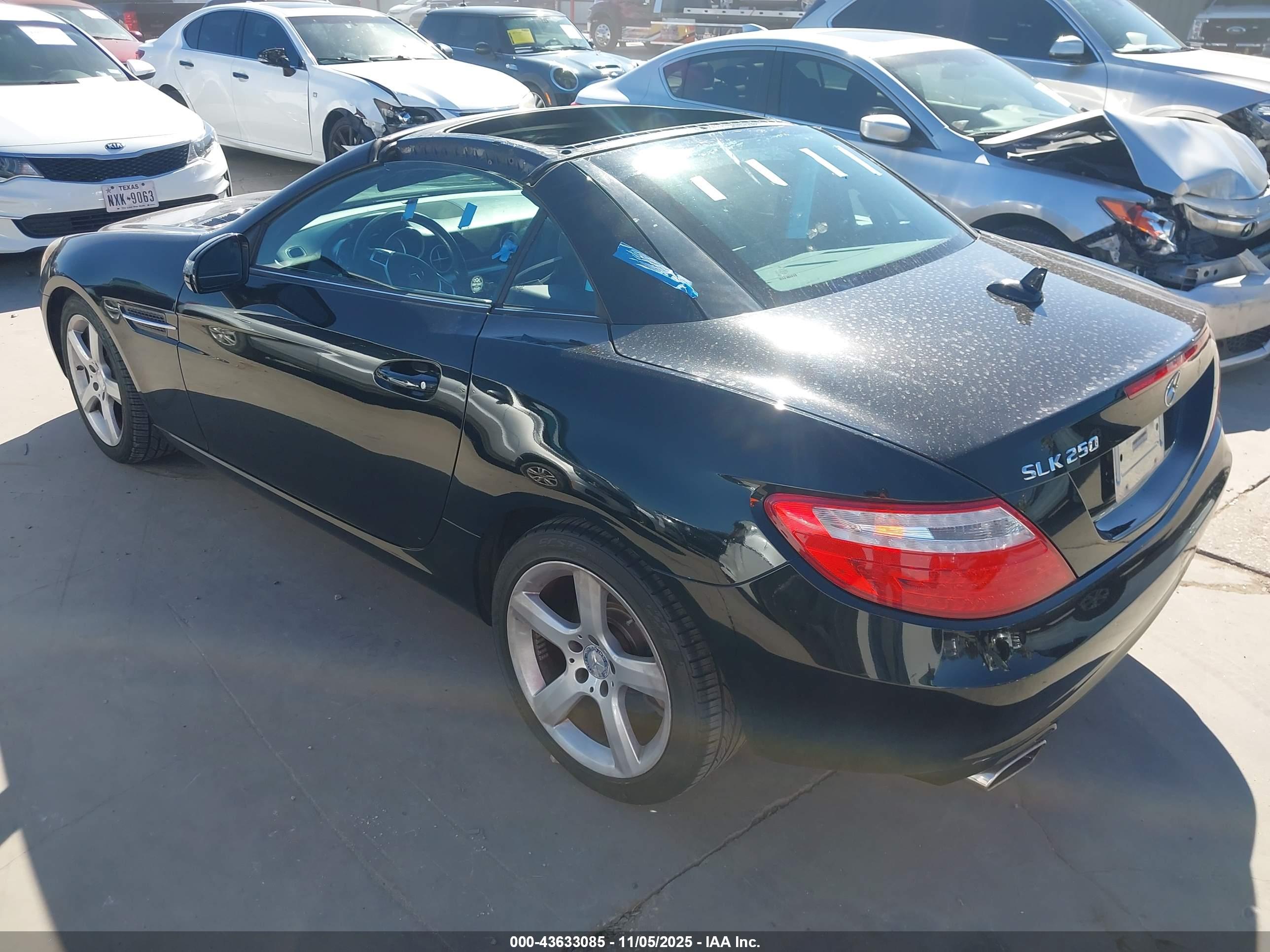 MERCEDES-BENZ SLK image 3