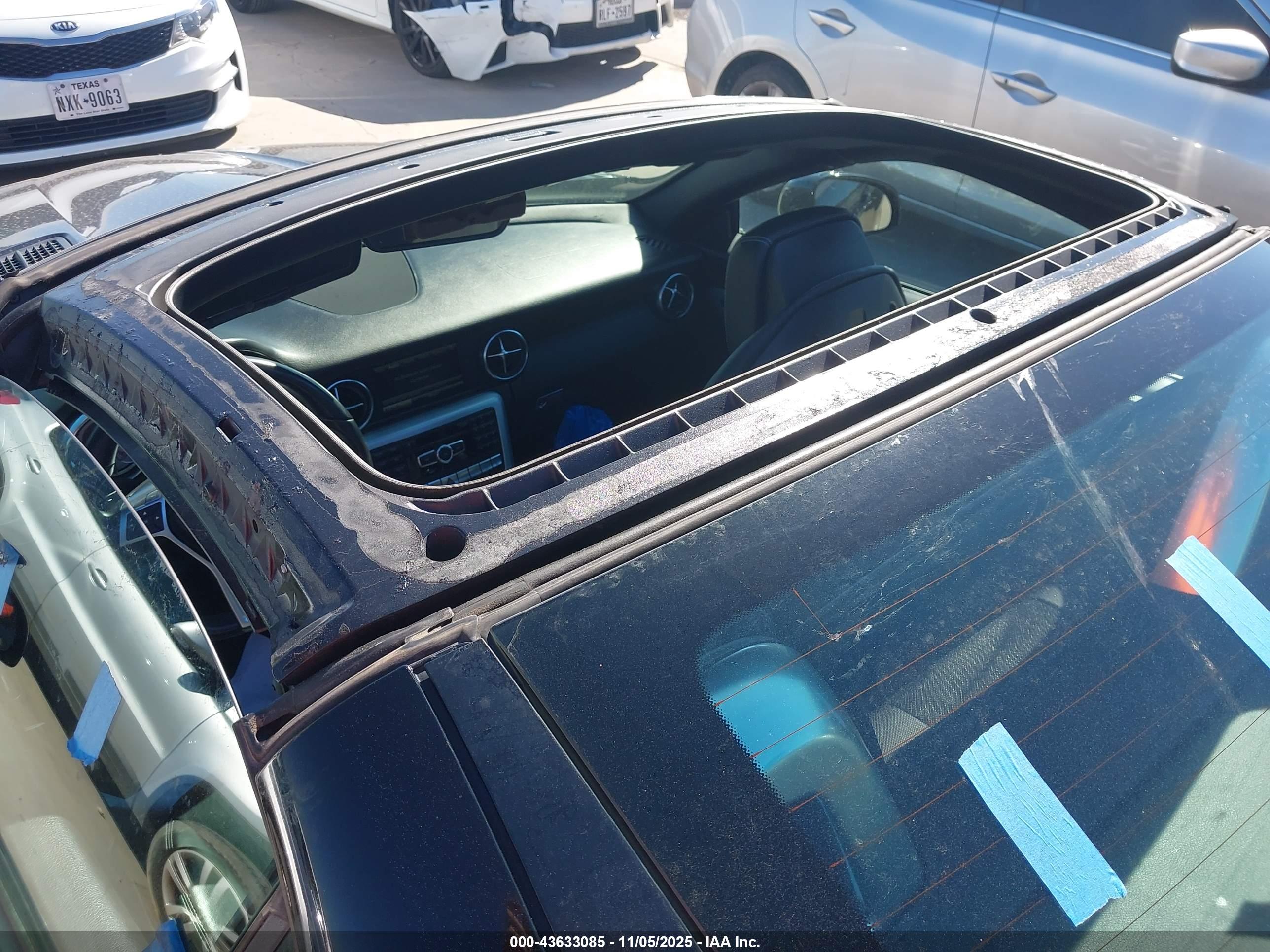 MERCEDES-BENZ SLK image 6