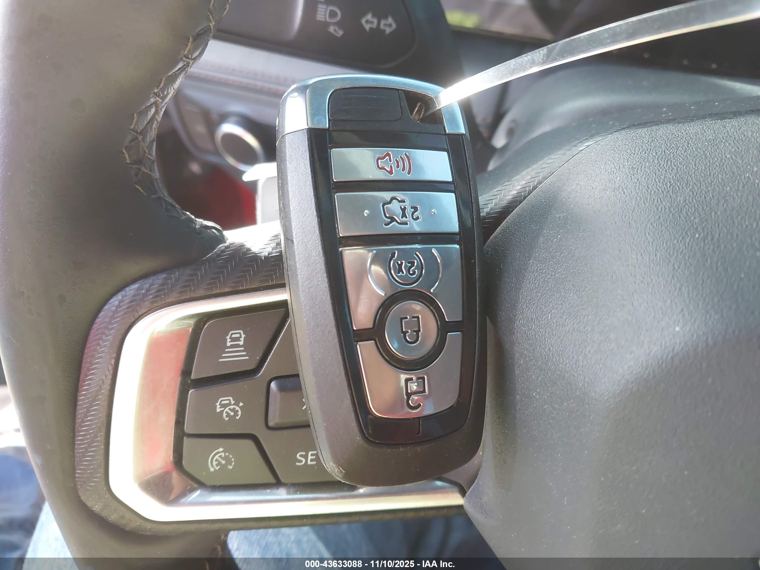 FORD MUSTANG image 11